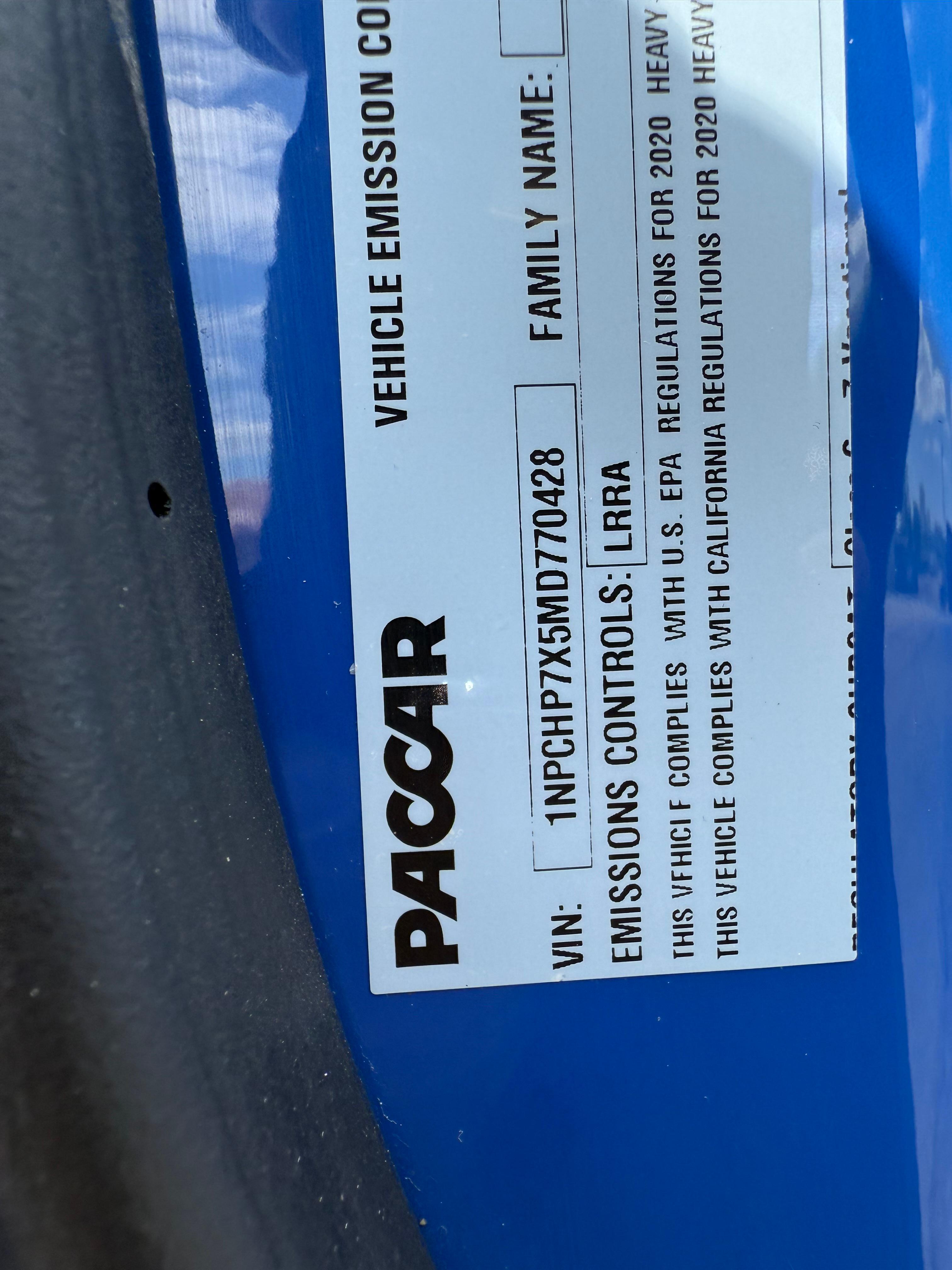 2021 Peterbilt 567 in Cincinnati, OH — photo 15