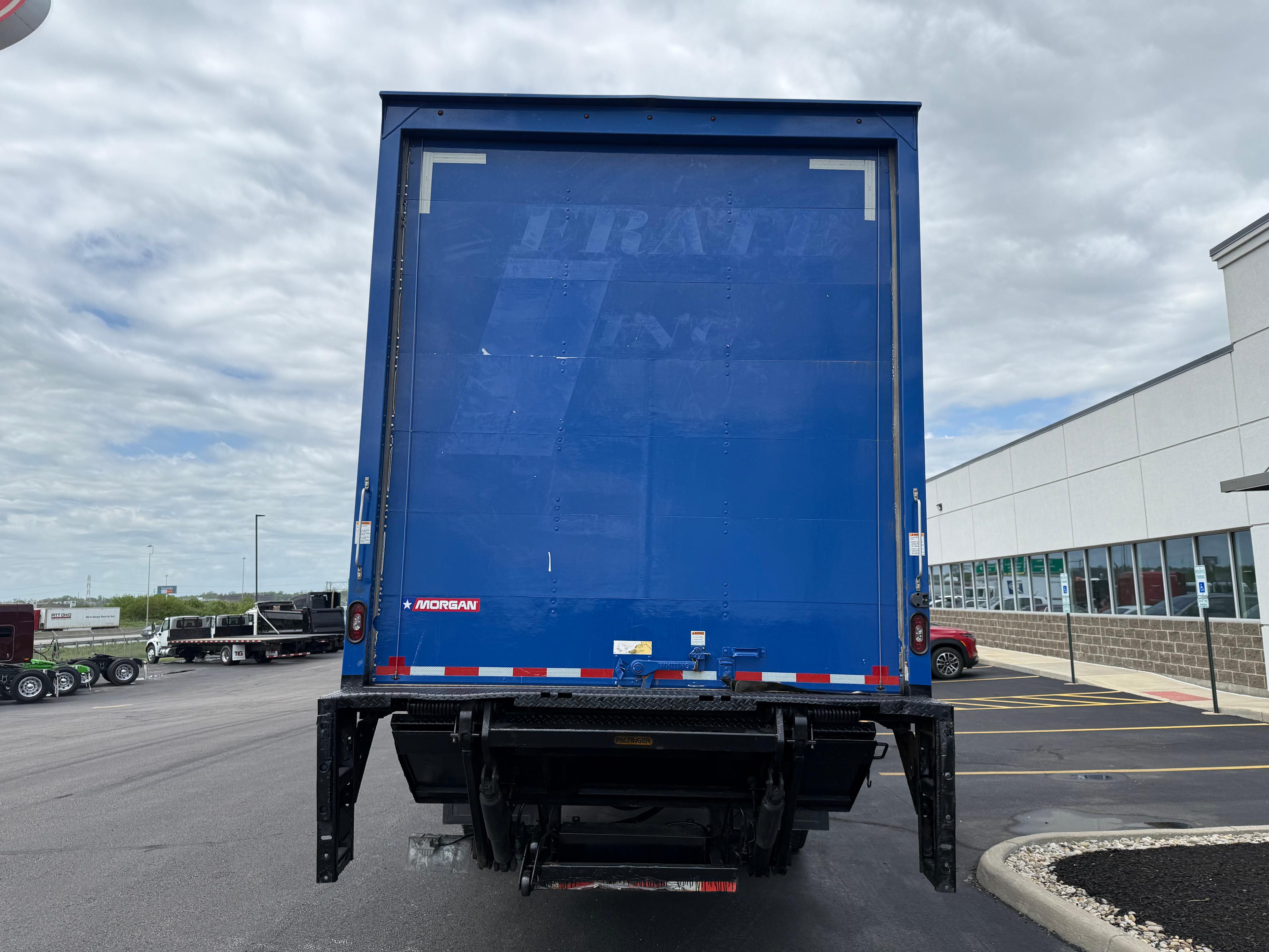 2021 Peterbilt 567 in Cincinnati, OH — photo 4