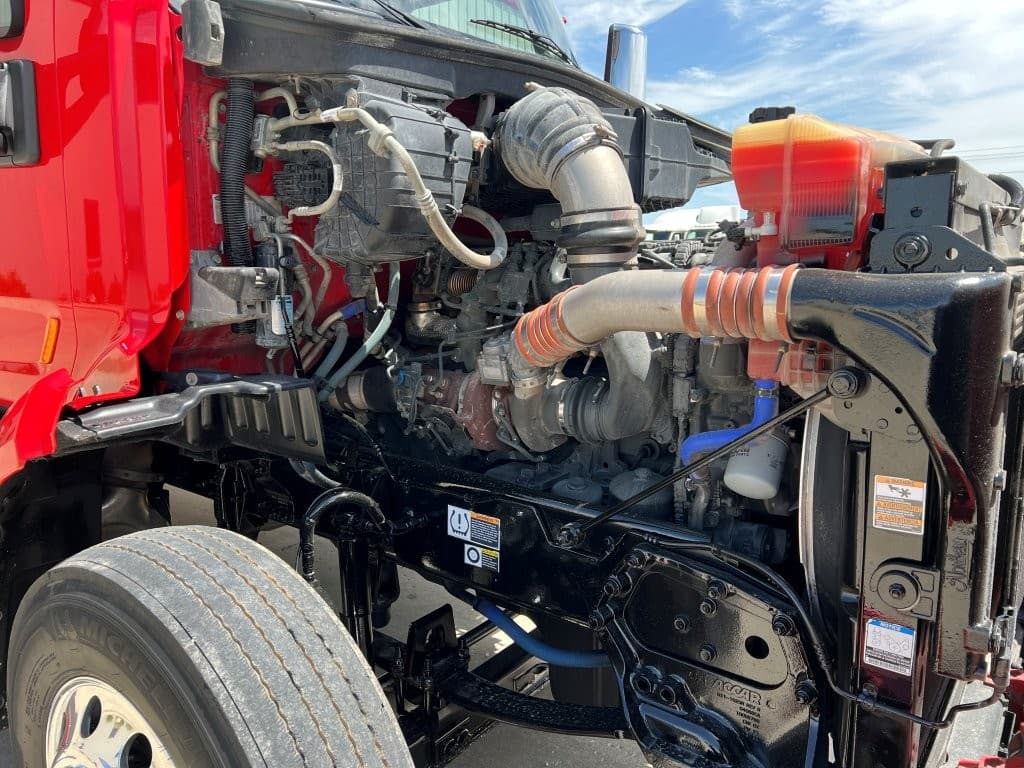 2022 Peterbilt 579 in Springfield, MO — photo 9