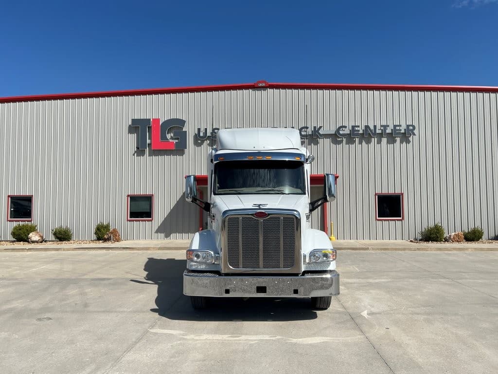 2022 Peterbilt 567 in Springfield, MO — photo 3