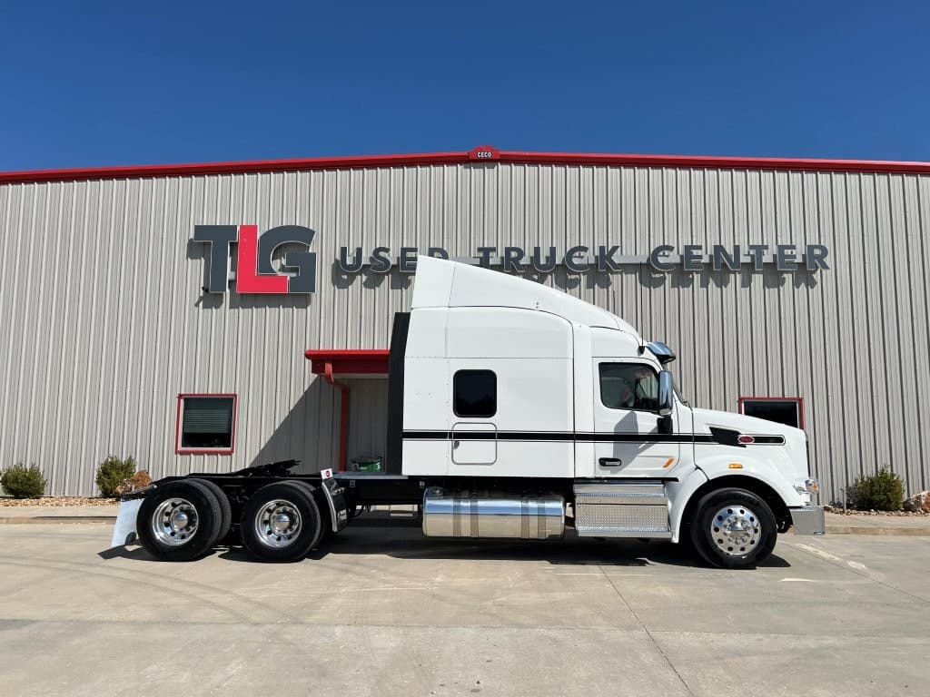 2022 Peterbilt 567 in Springfield, MO — photo 4