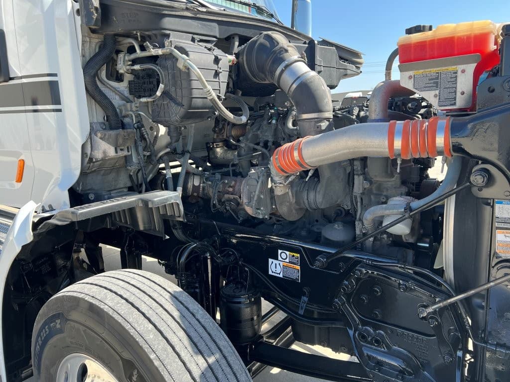 2022 Peterbilt 567 in Springfield, MO — photo 7