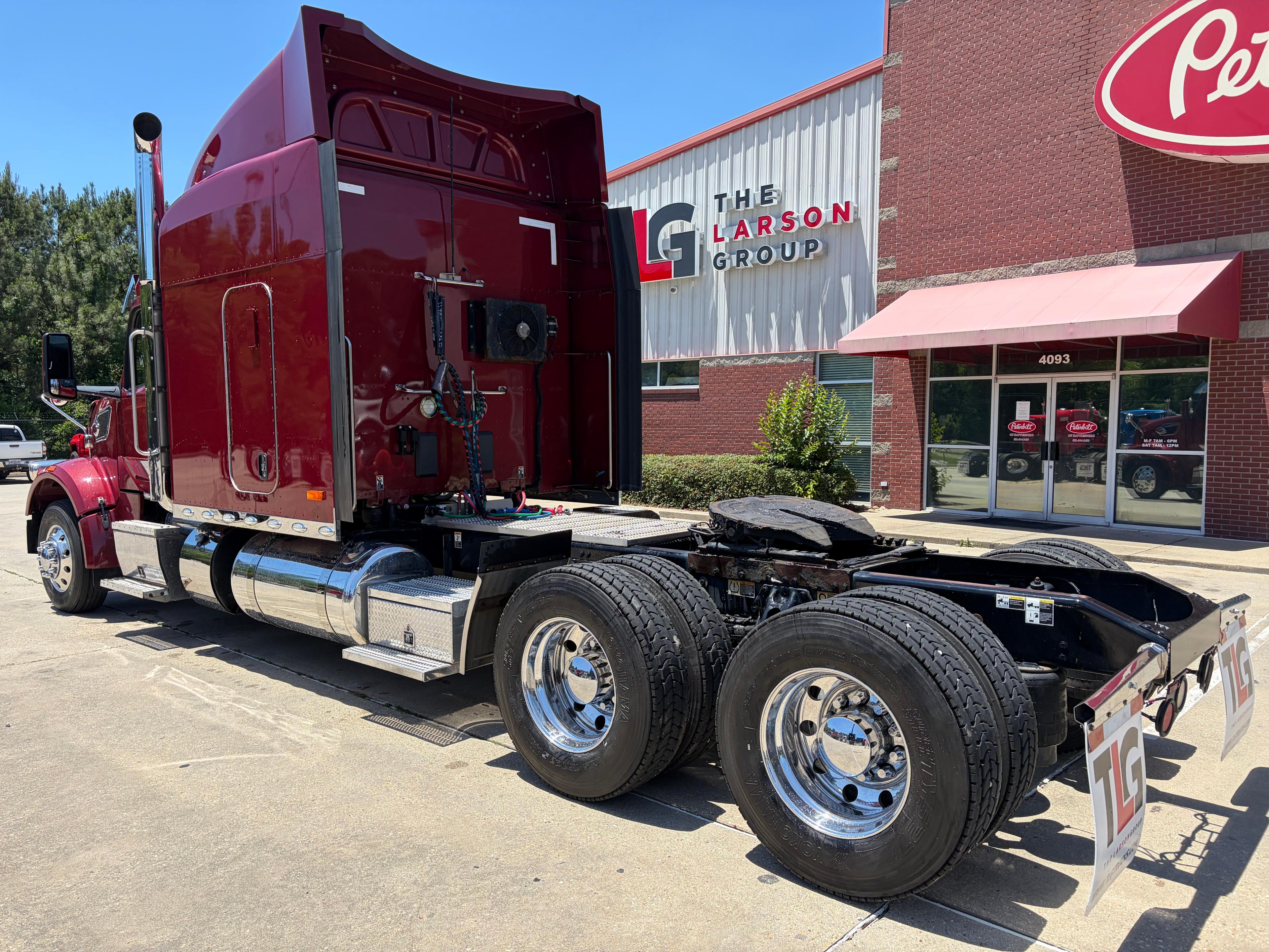 2022 Peterbilt 567 in Hattiesburg, MS — photo 3