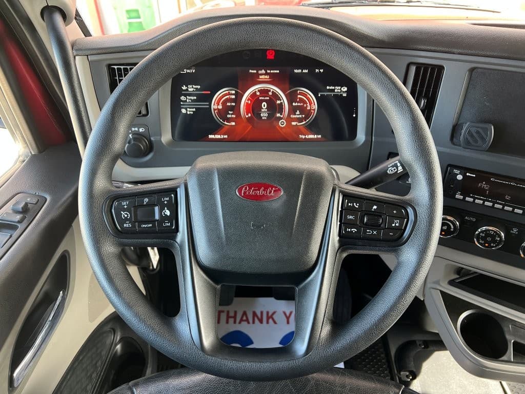 2022 Peterbilt 567 in Springfield, MO — photo 15