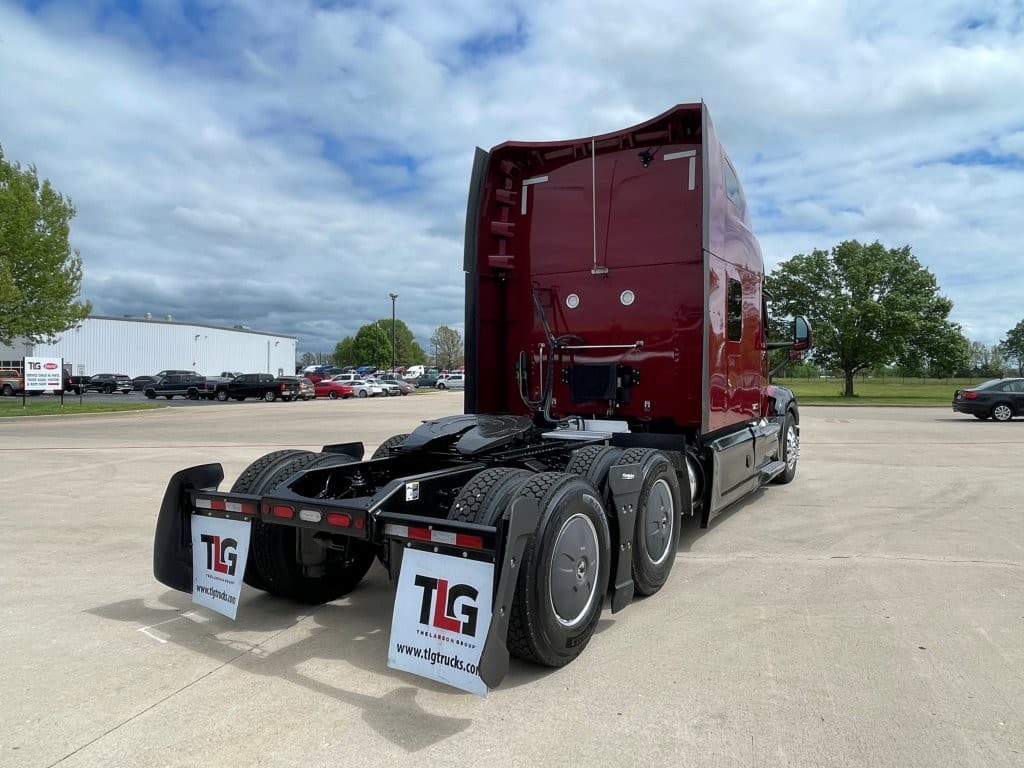 2023 Peterbilt 579 in Springfield, MO — photo 5