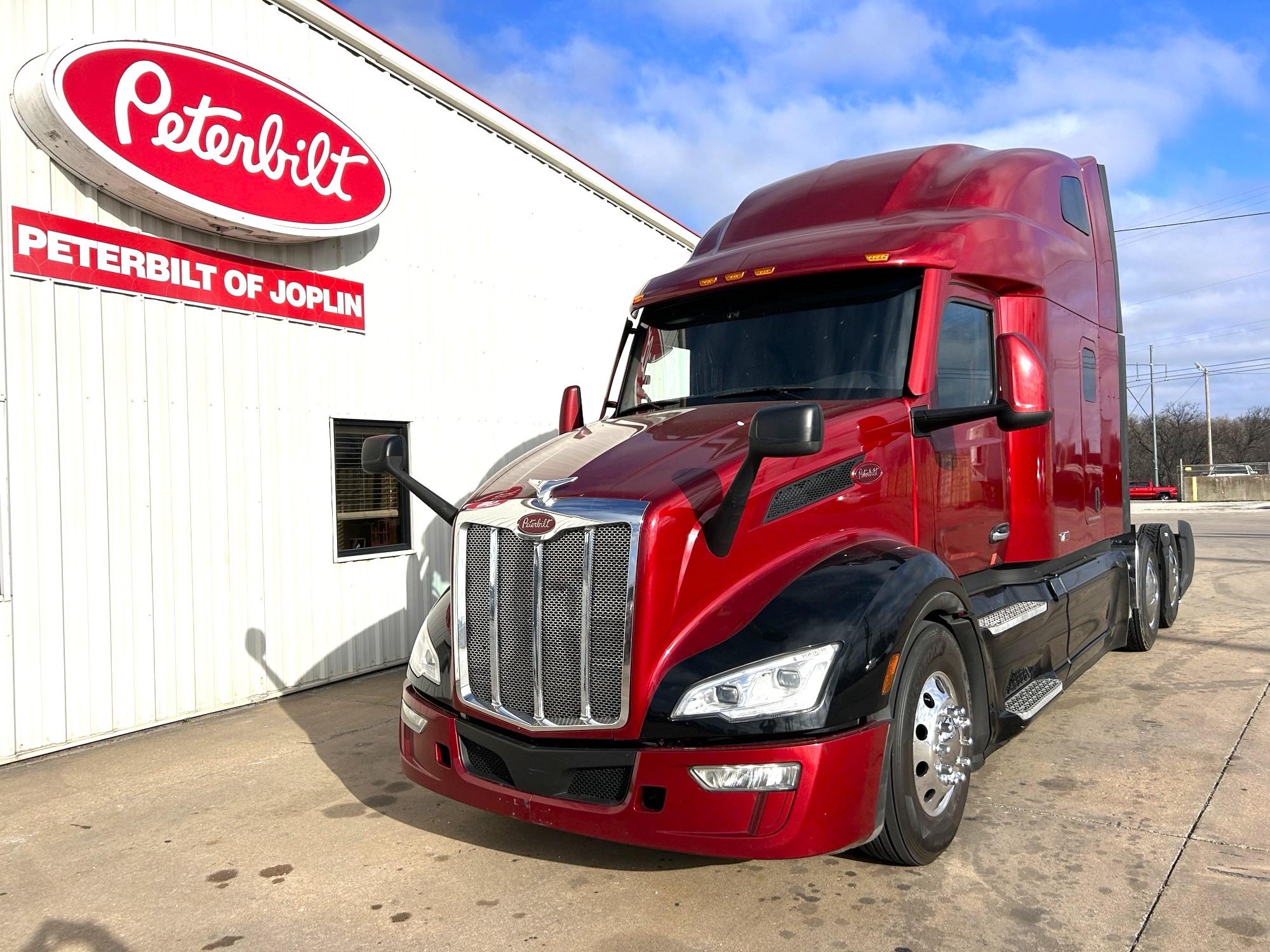 2023 Peterbilt 579