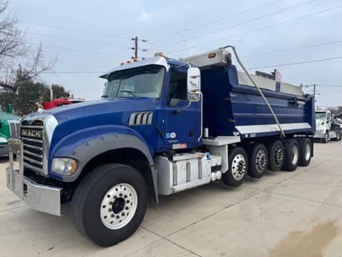 2022 Mack Granite