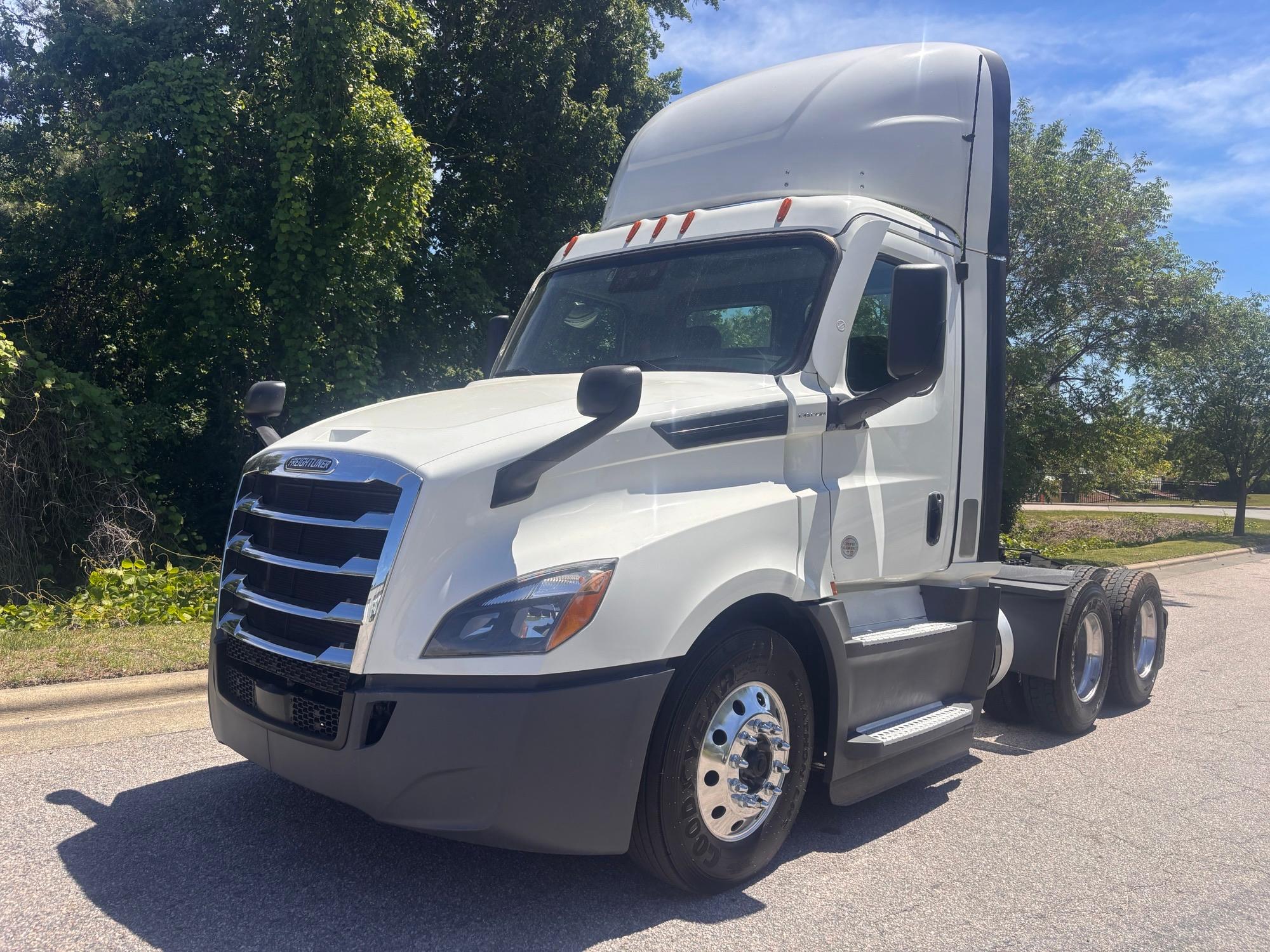 2021 Freightliner Cascadia