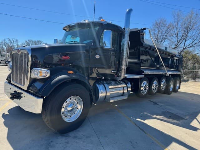 2026 Peterbilt 567