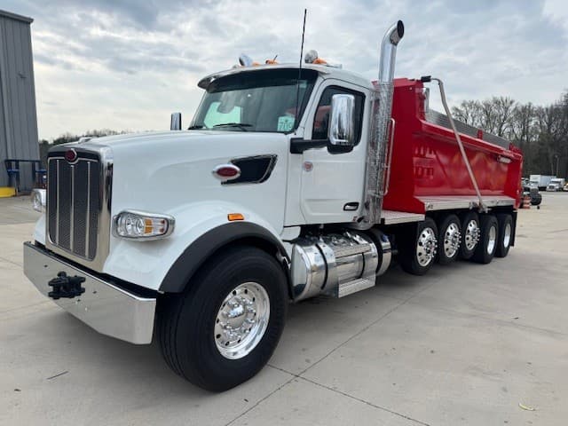 2026 Peterbilt 567