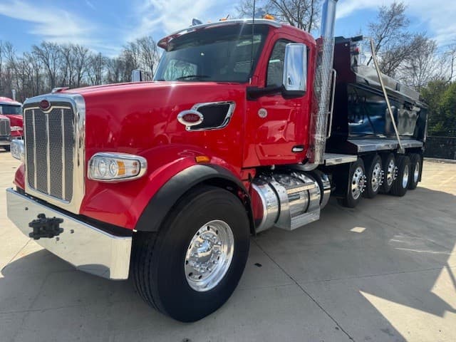 2026 Peterbilt 567