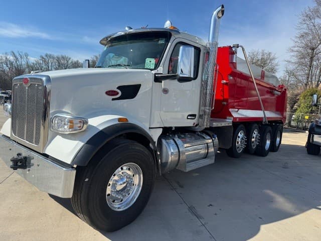 2026 Peterbilt 567