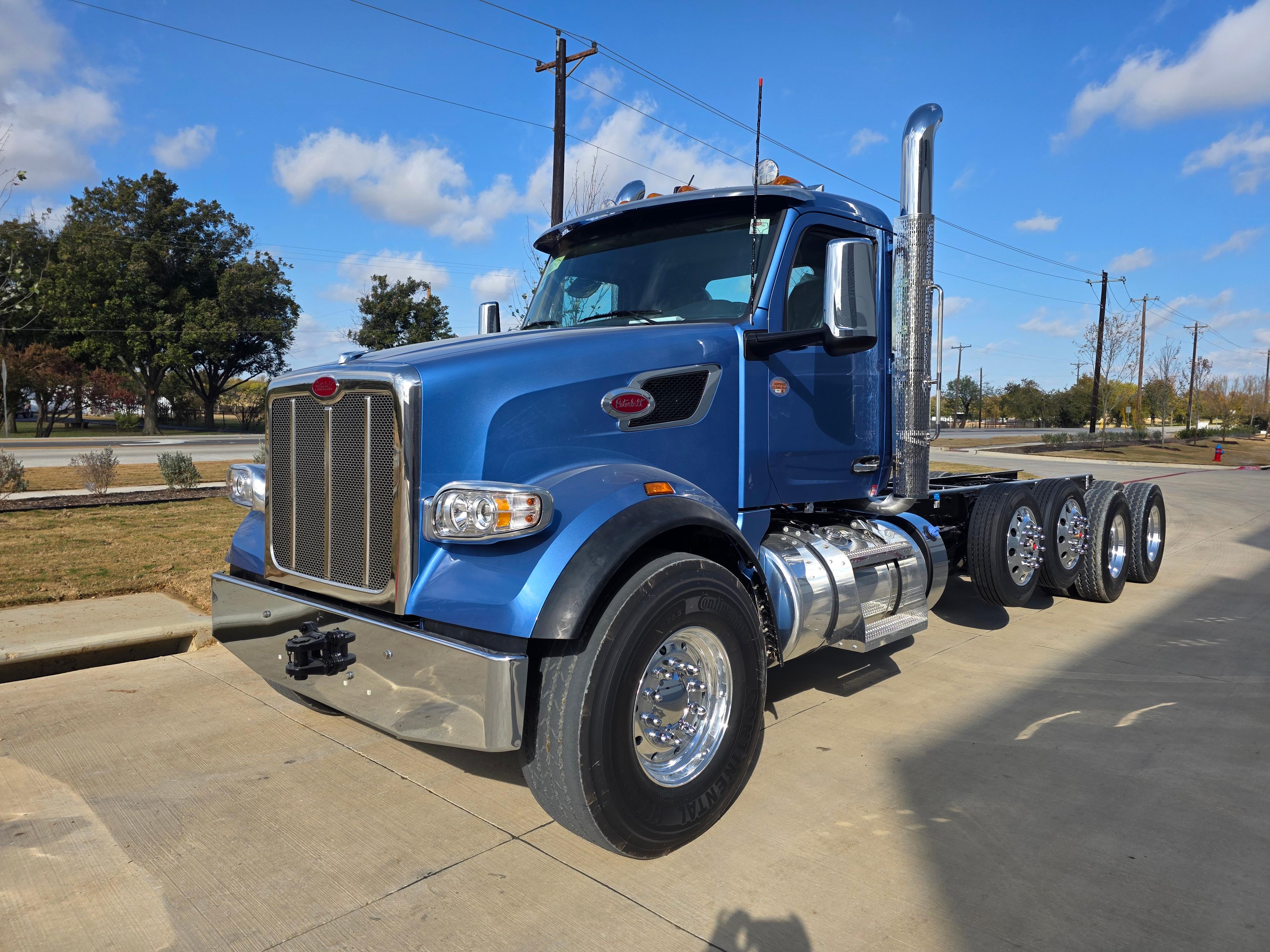 2026 Peterbilt 567