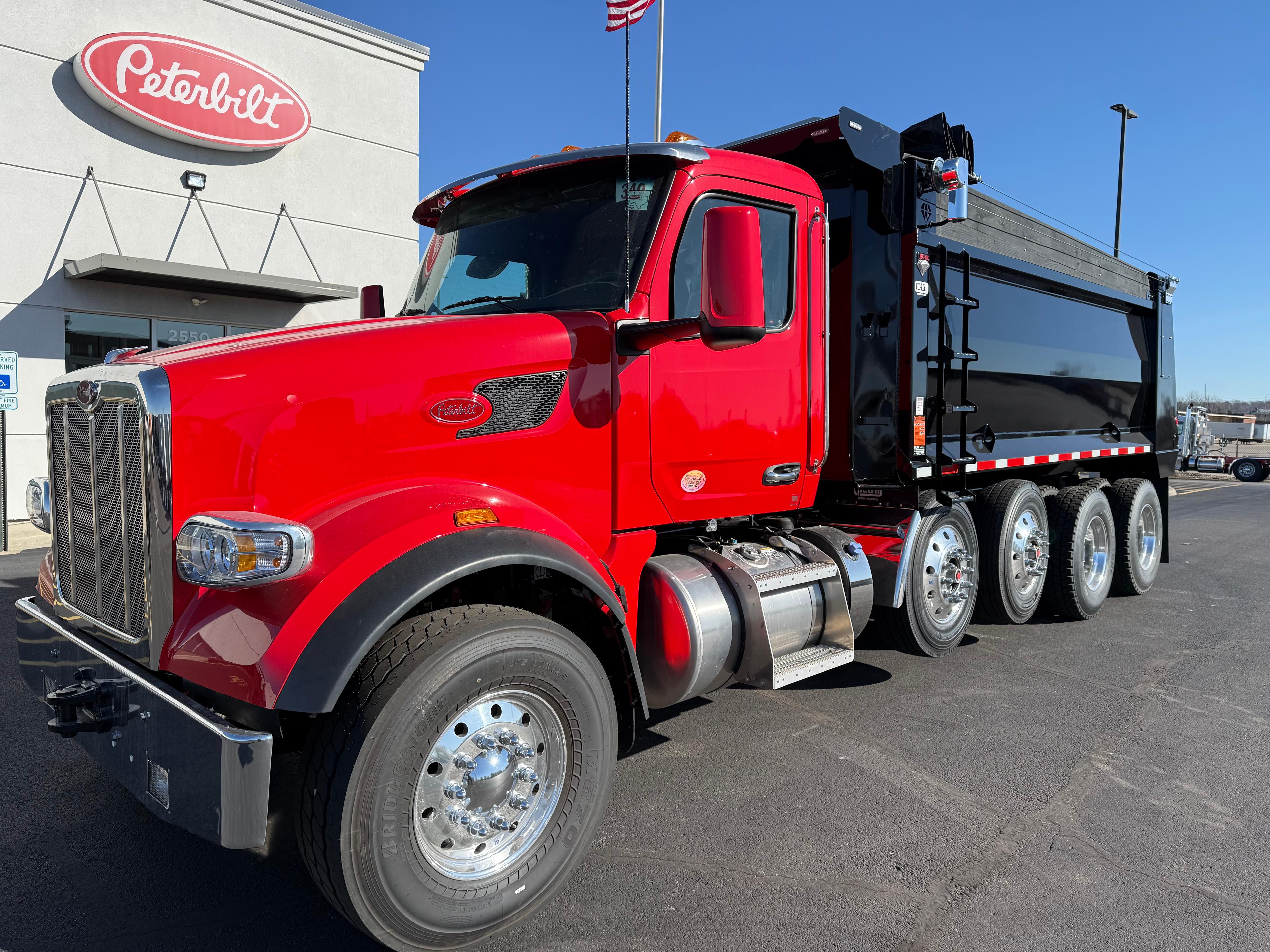 2026 Peterbilt 567