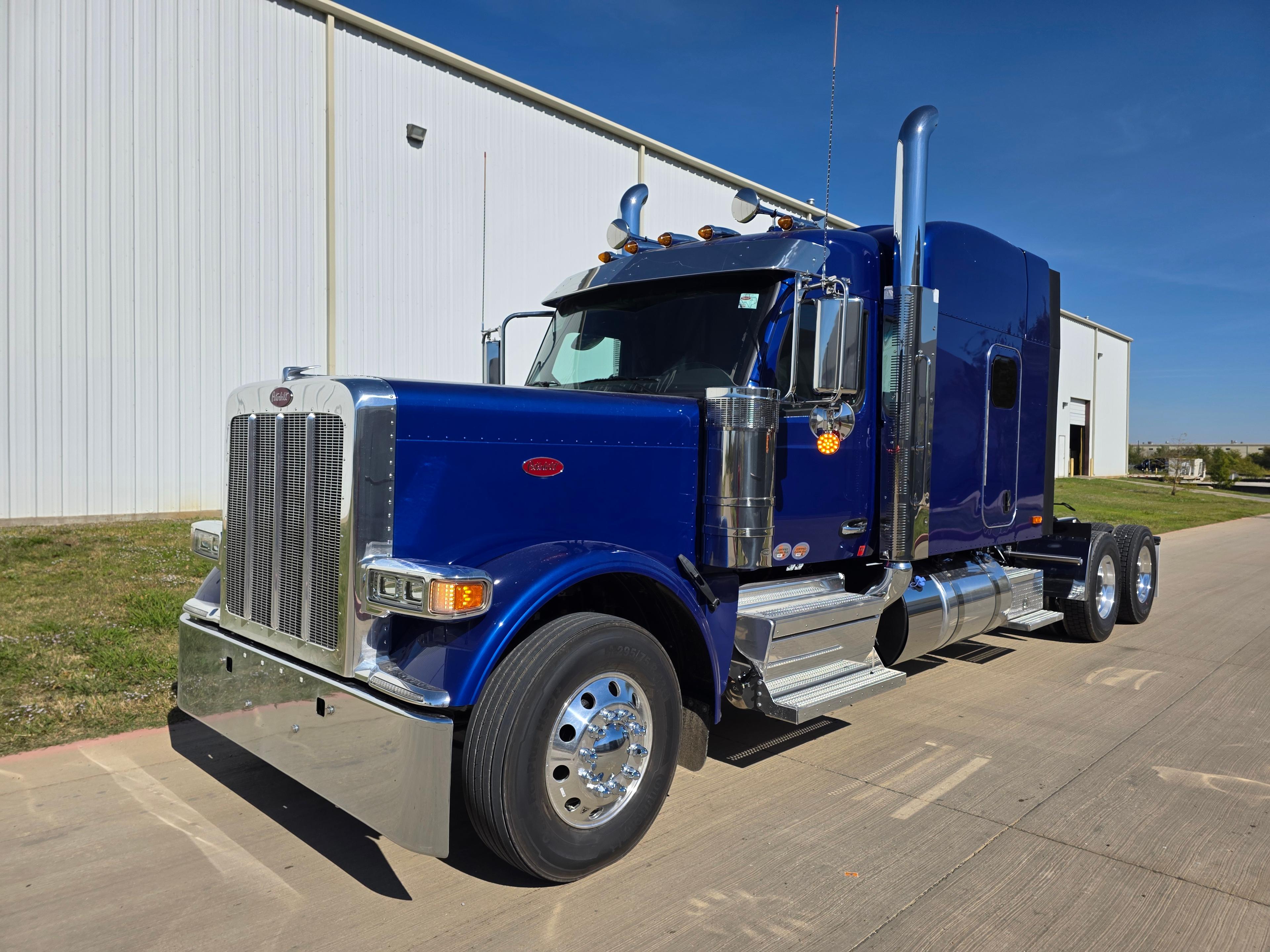 2026 Peterbilt 589