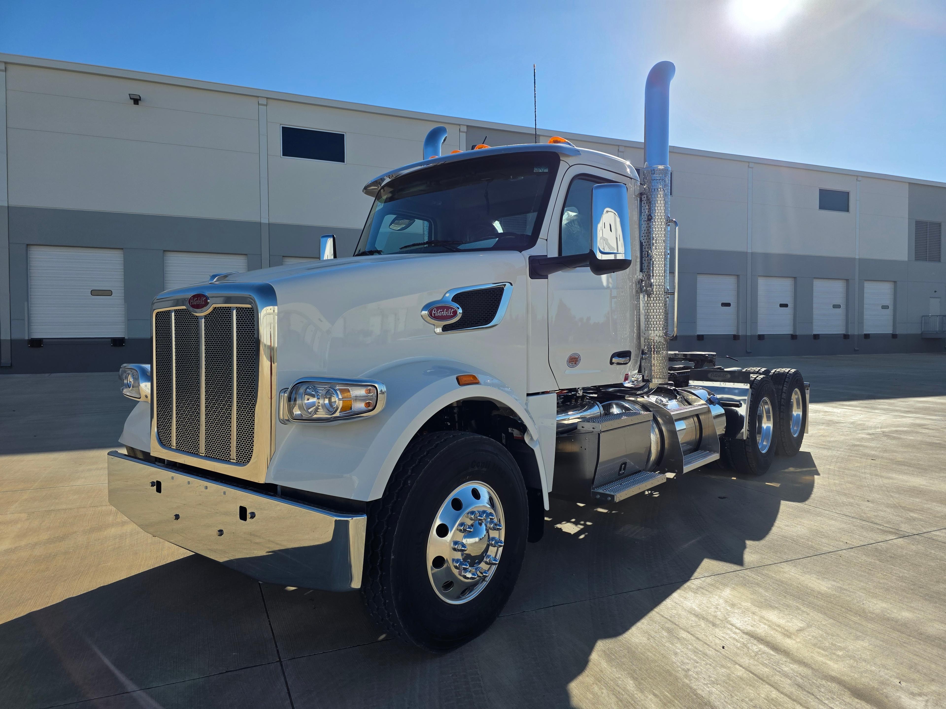 2026 Peterbilt 567
