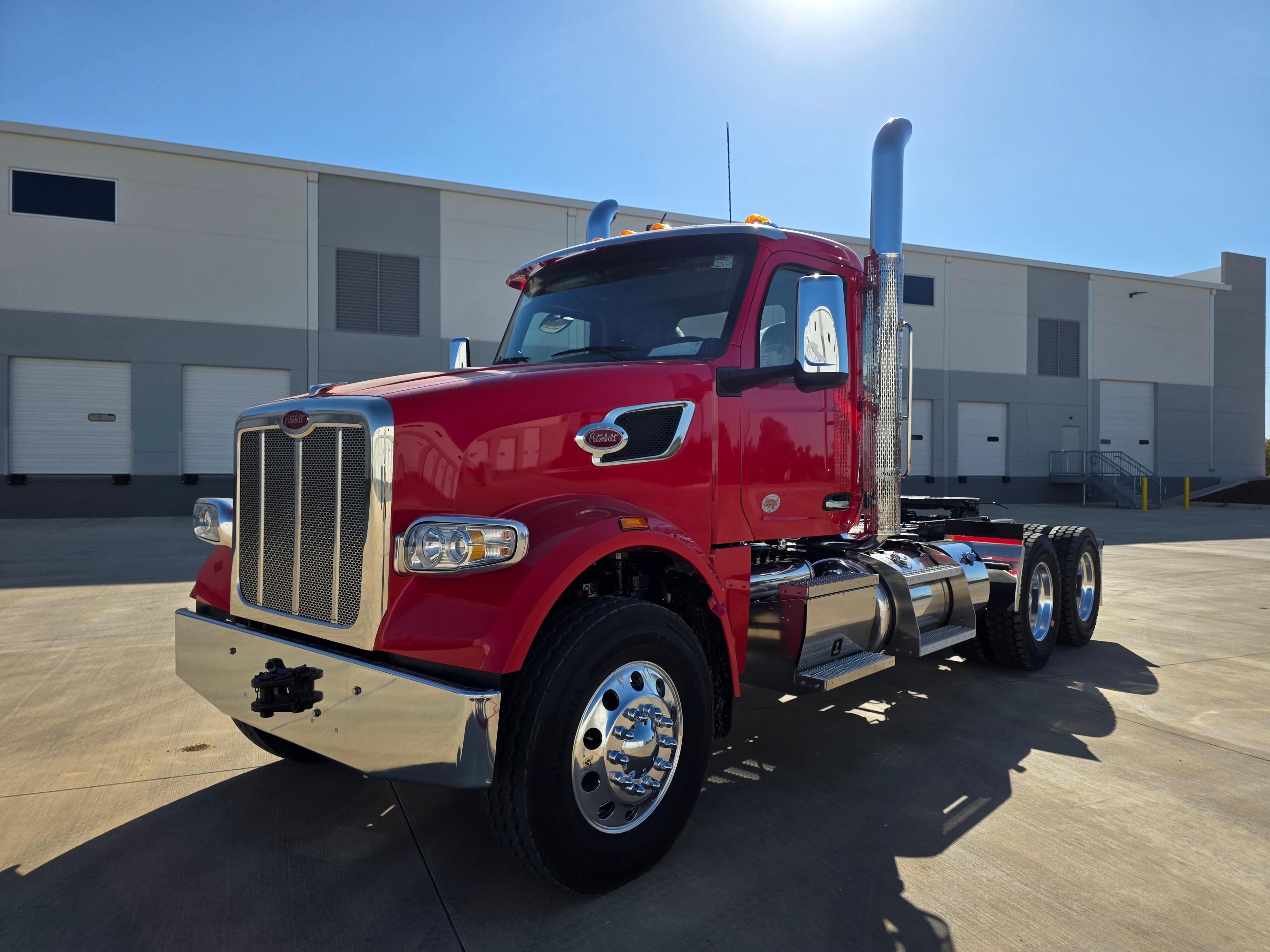 2026 Peterbilt 567