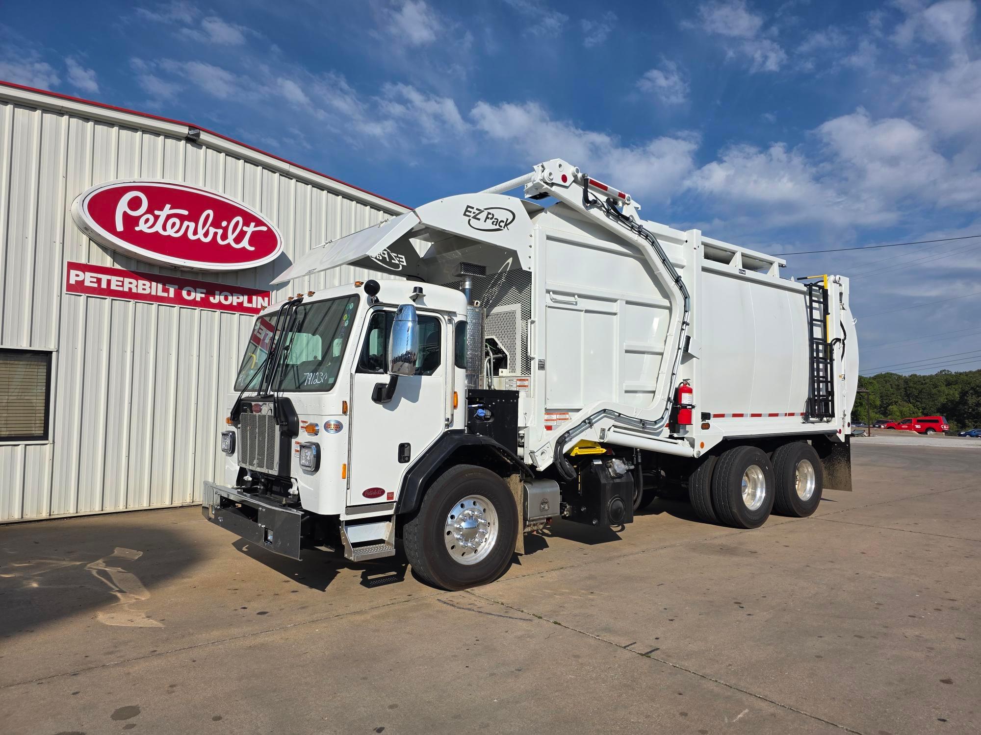 2026 Peterbilt 520