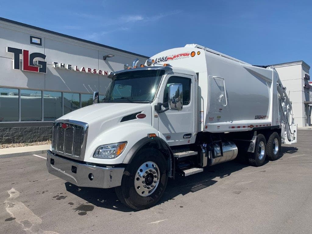 2026 Peterbilt 548