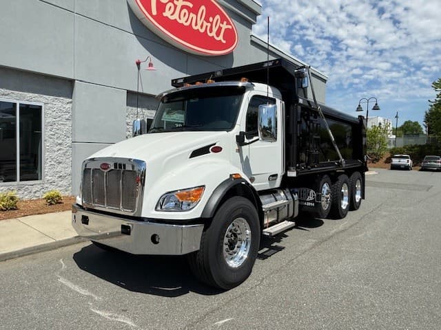 2026 Peterbilt 548
