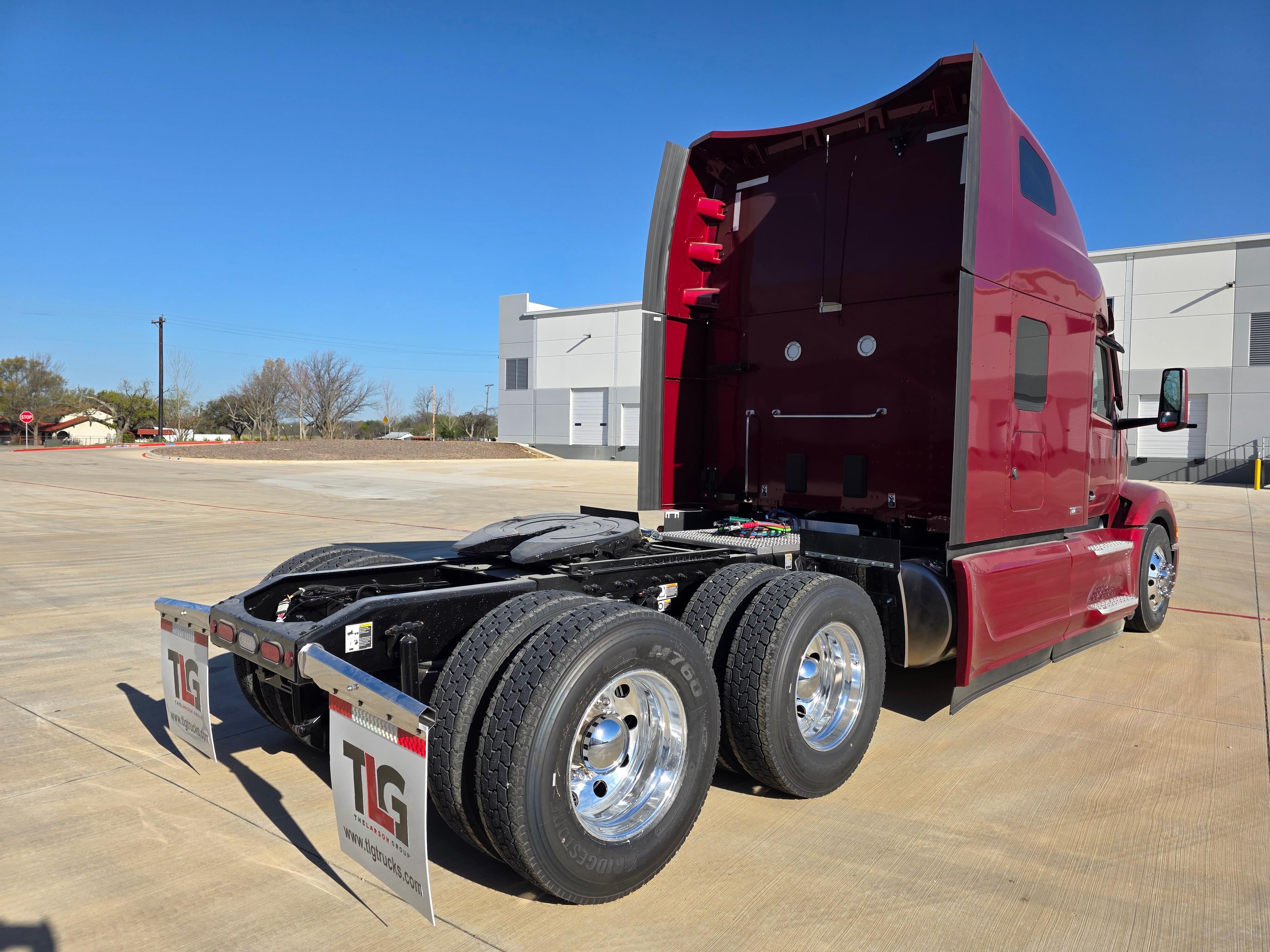 2027 Peterbilt 579 in O'Fallon, MO — photo 5