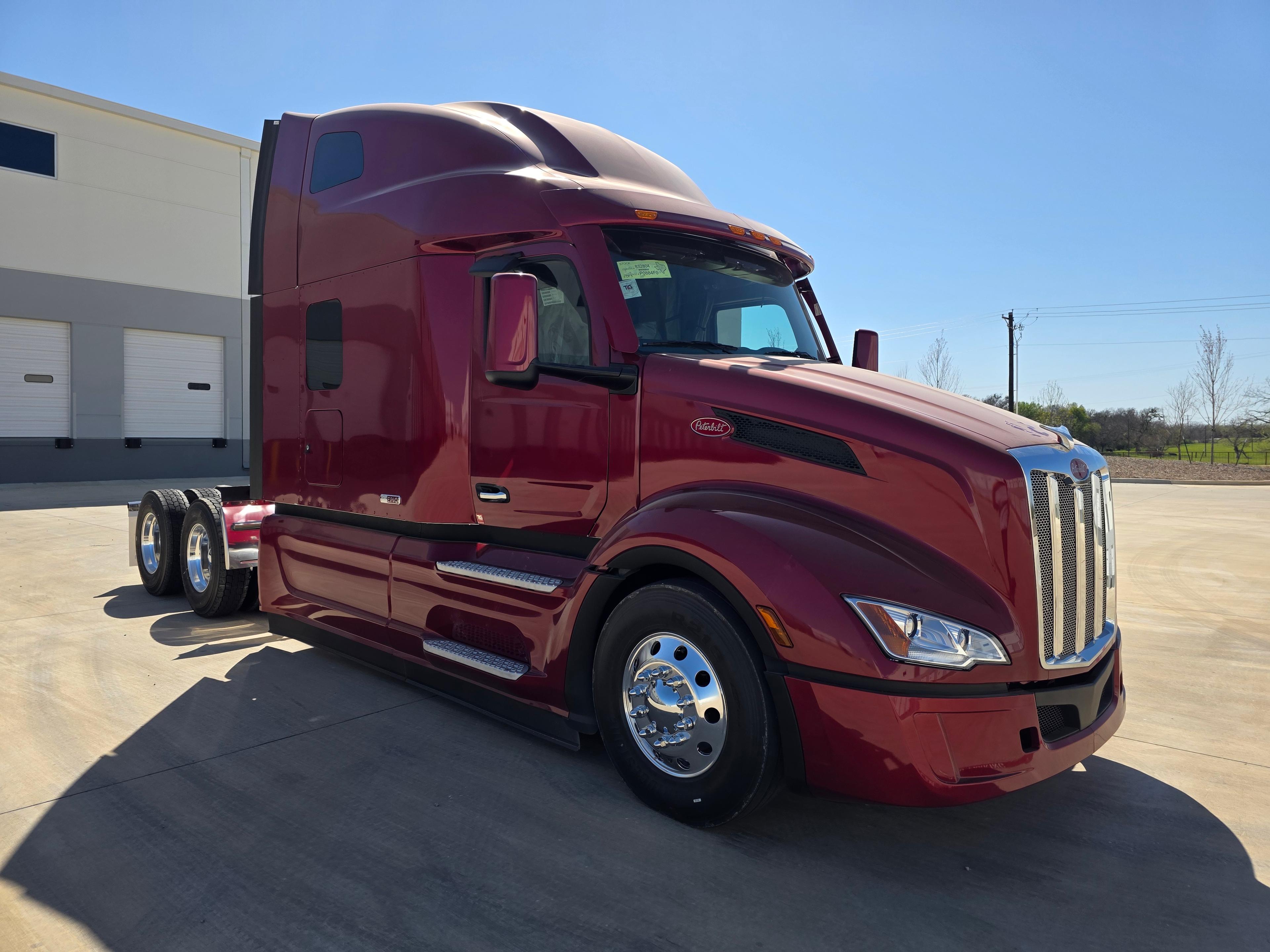 2027 Peterbilt 579 in O'Fallon, MO — photo 7