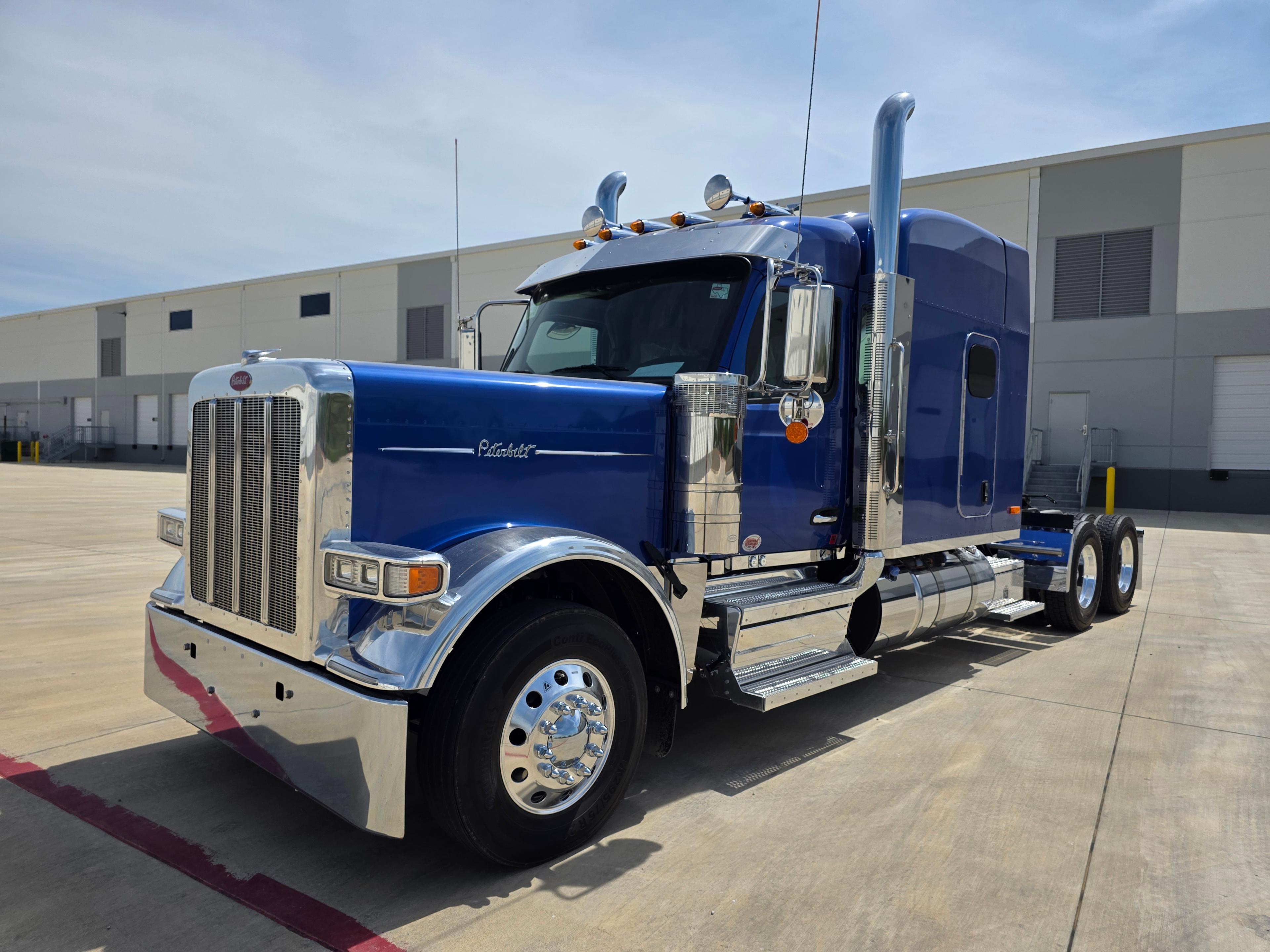 2027 Peterbilt 589