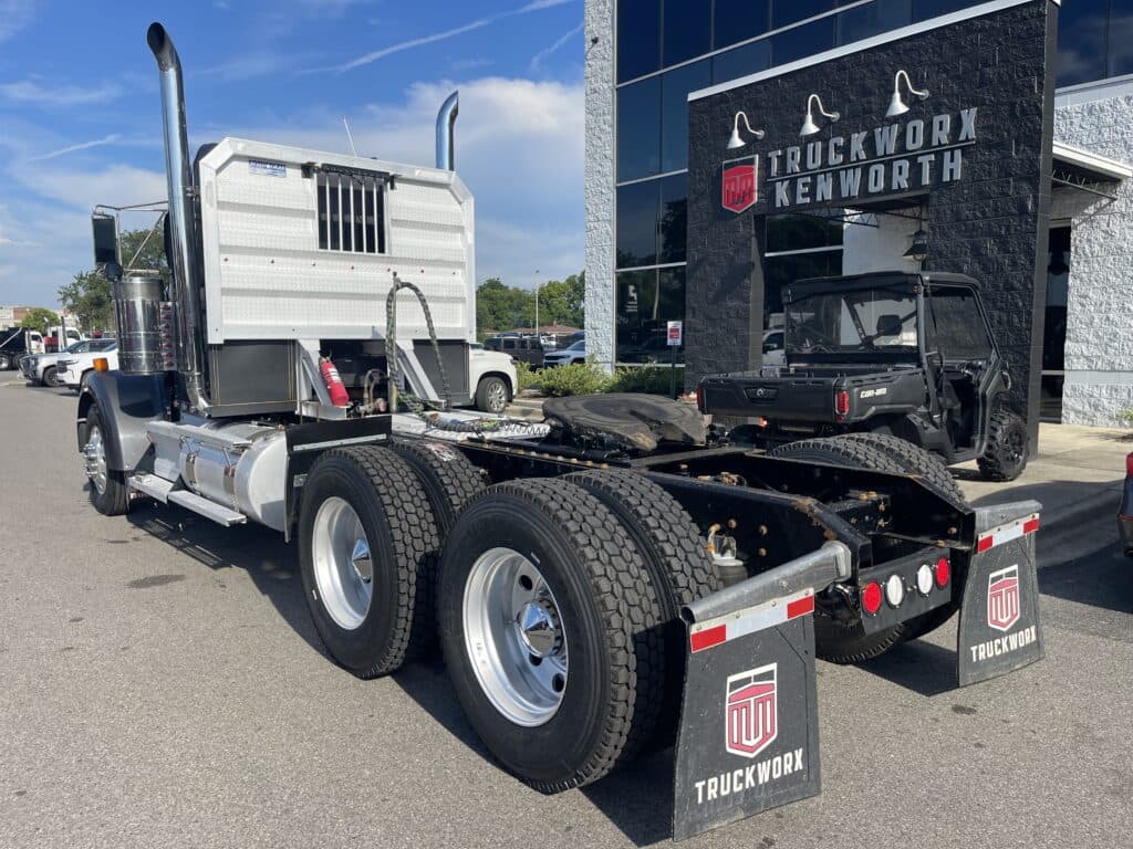2014 Kenworth W900 in Birmingham, AL — photo 3