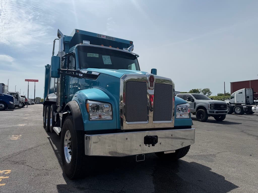 2027 Kenworth T880 in Birmingham, AL — photo 3
