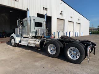 2022 Kenworth W900 in Birmingham, AL — photo 6