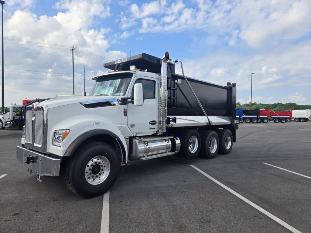 2027 Kenworth T880 in Huntsville, AL — photo 3