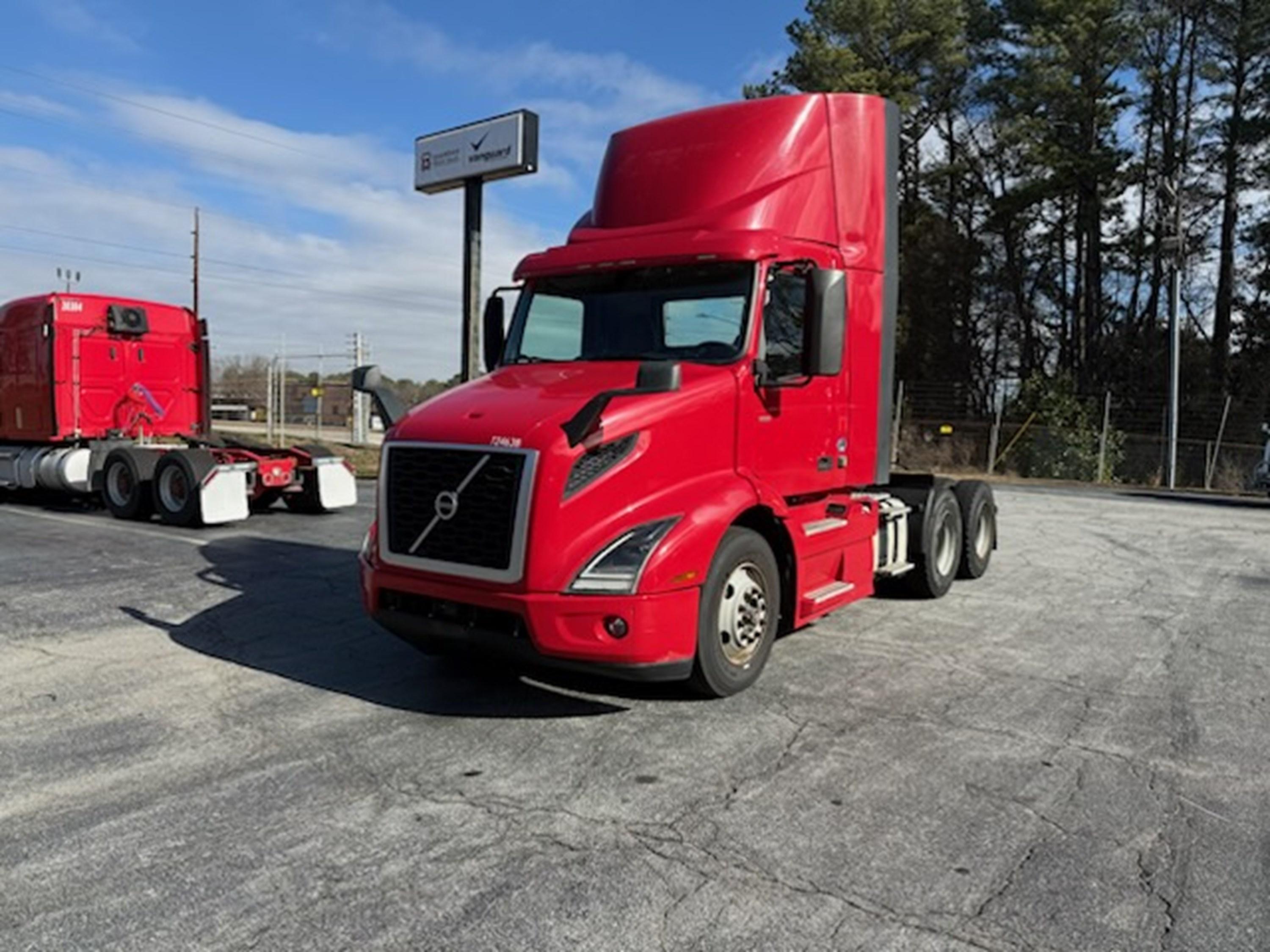 2021 Volvo VNR 640 in GUARDIAN ATLANTA, GA