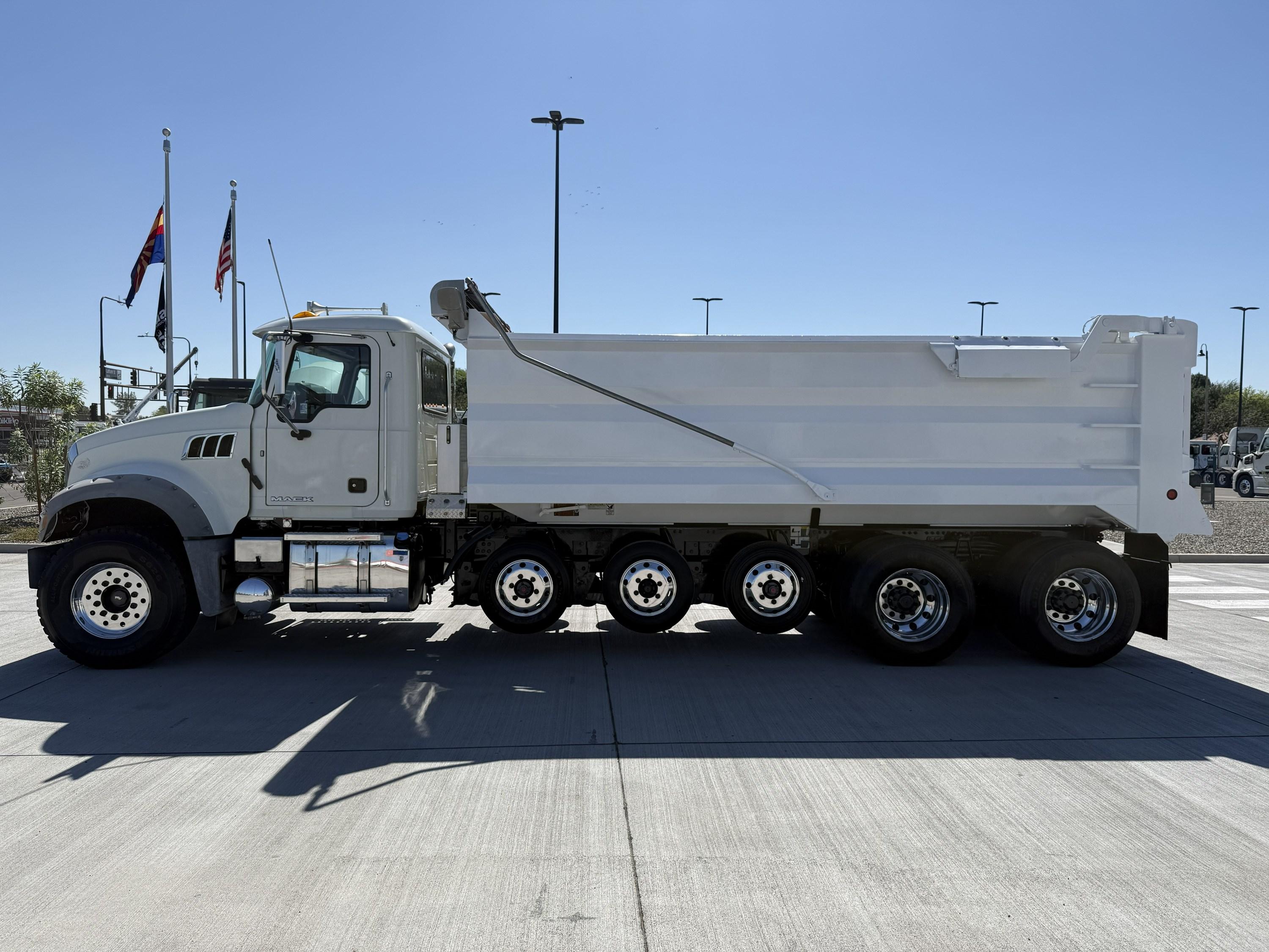 2016 Mack Granite in PHOENIX, AZ — photo 4