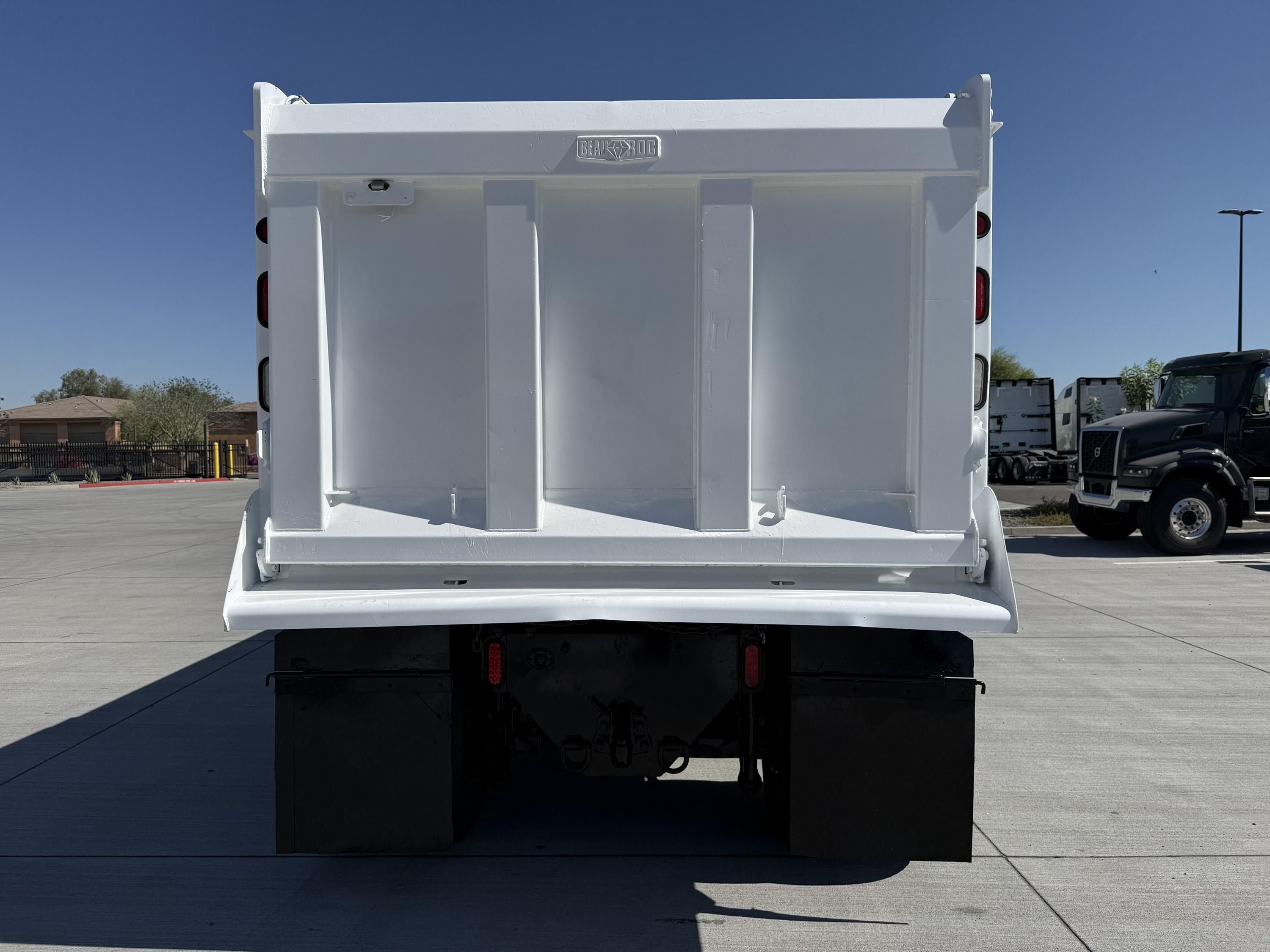 2016 Mack Granite in PHOENIX, AZ — photo 6