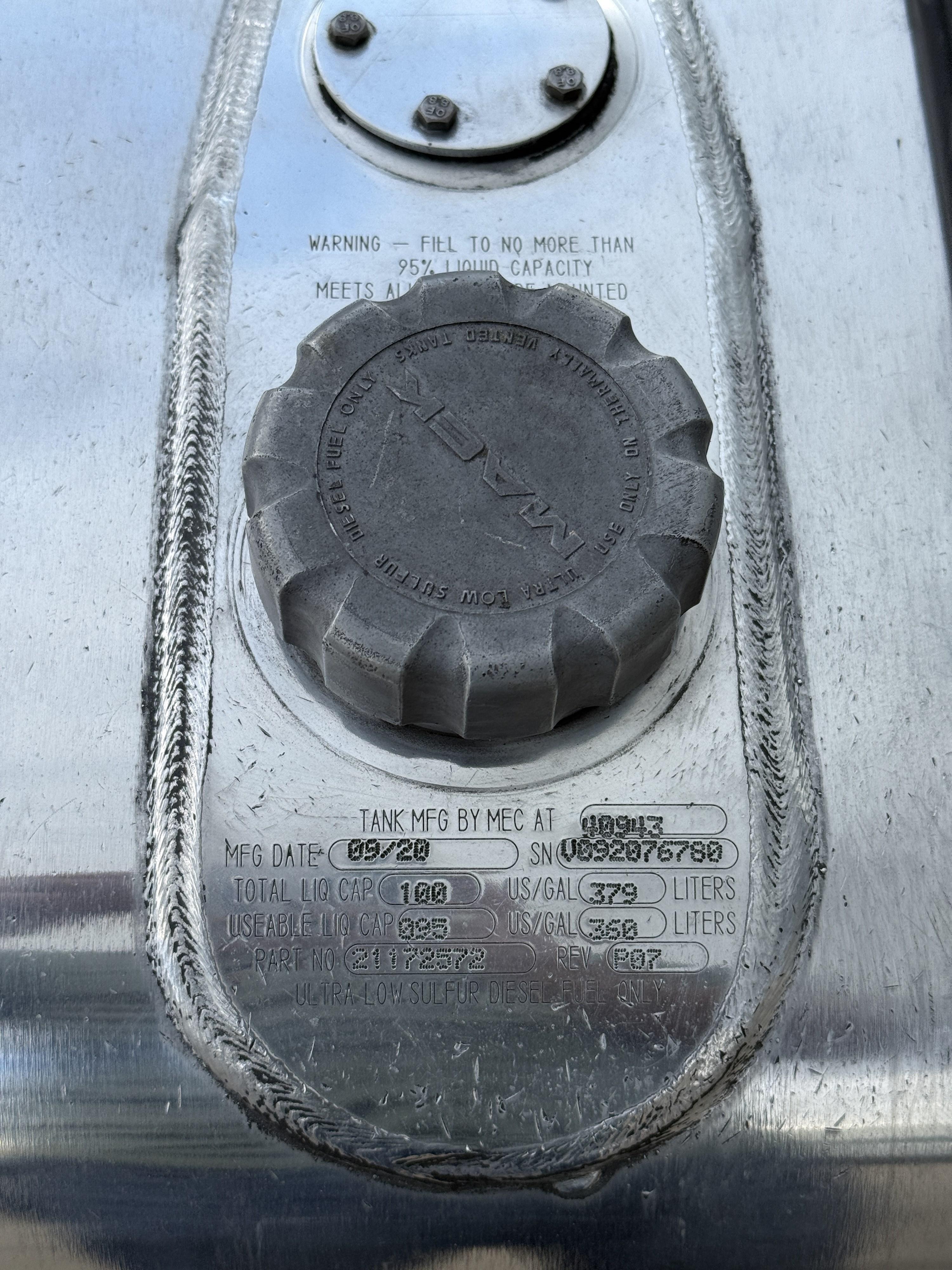 2021 Mack Anthem in HOUSTON, TX — photo 19