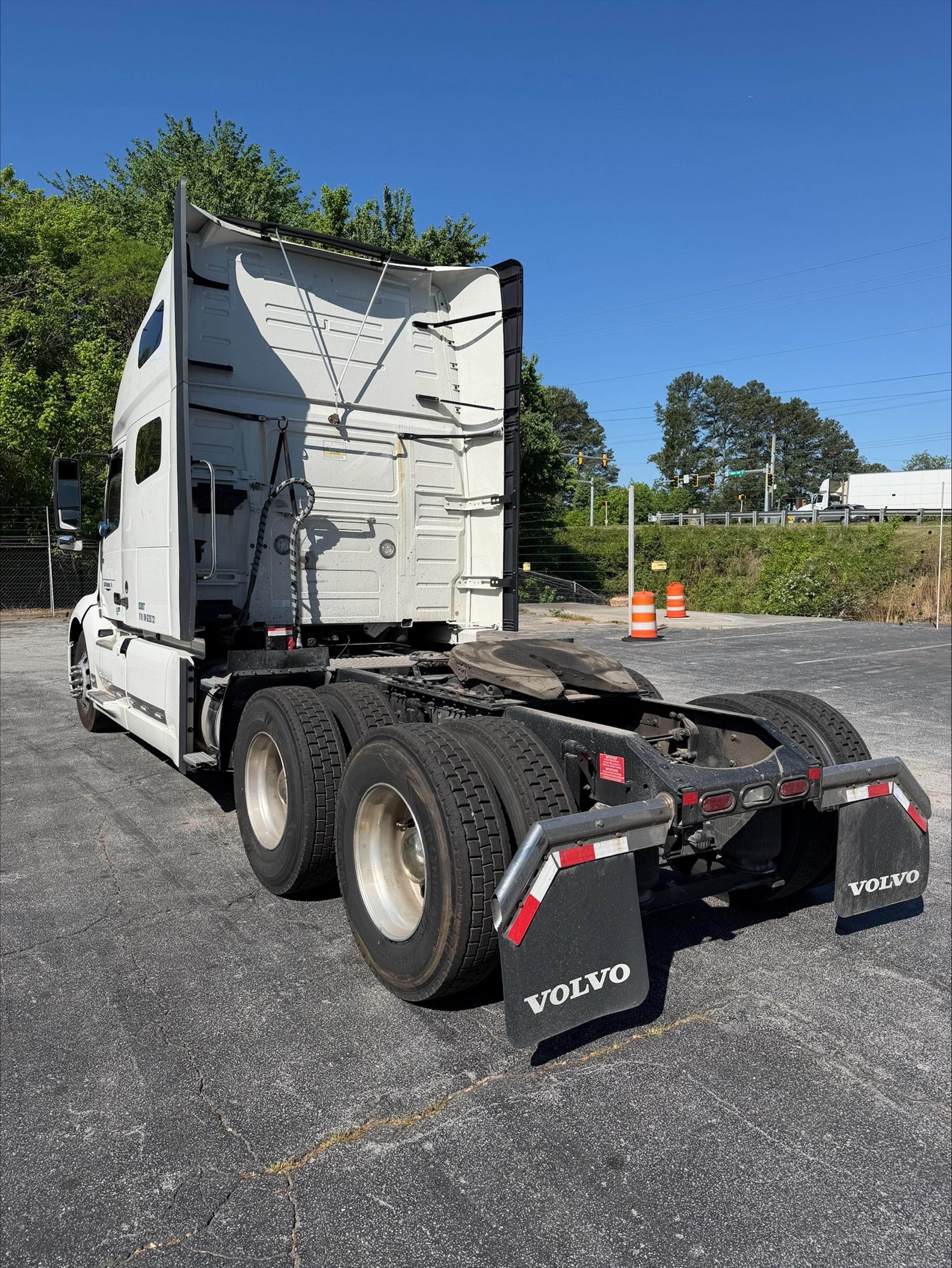 2024 Volvo VNL 760 in GUARDIAN ATLANTA — photo 3