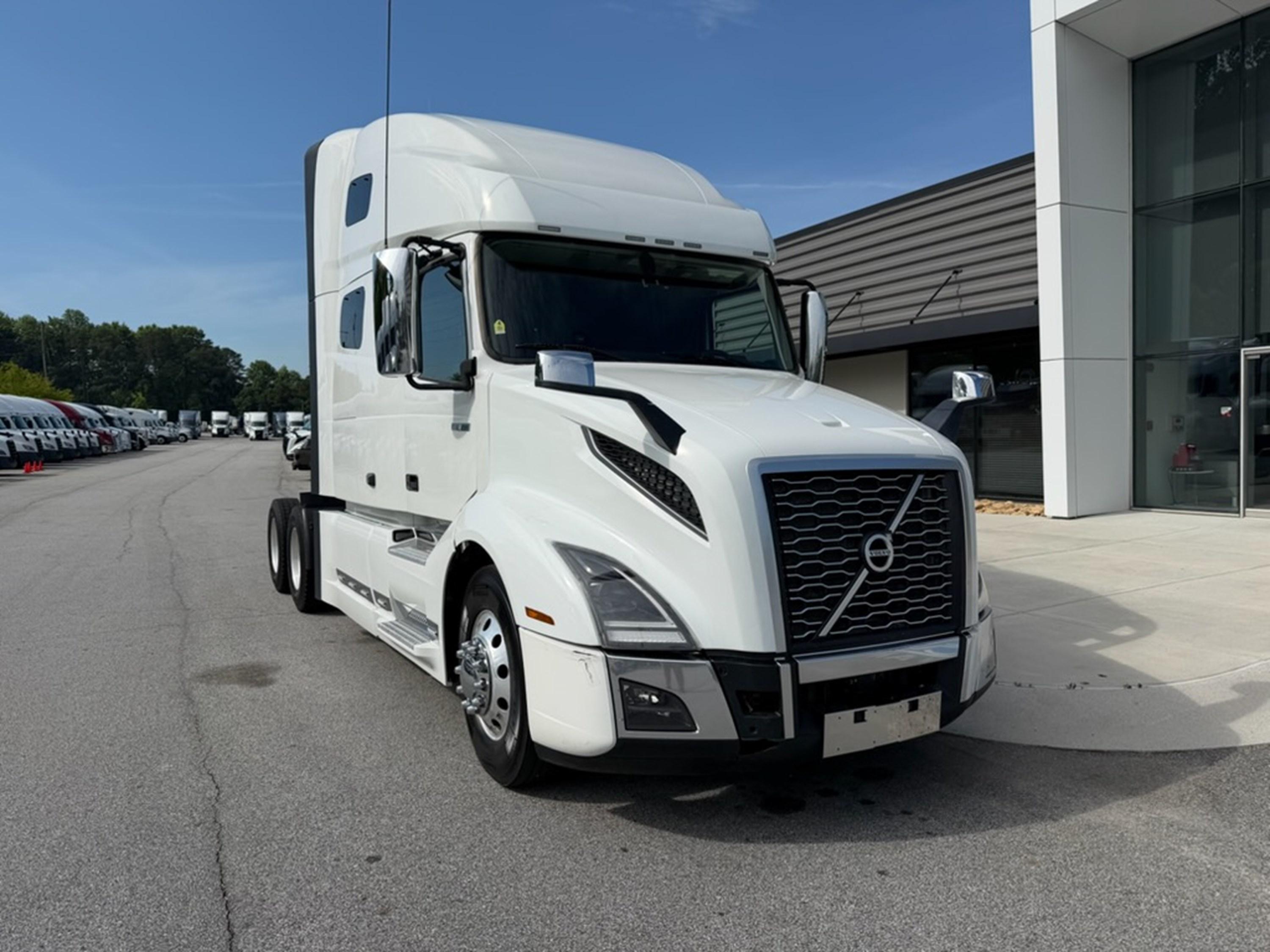 2024 Volvo VNL 760
