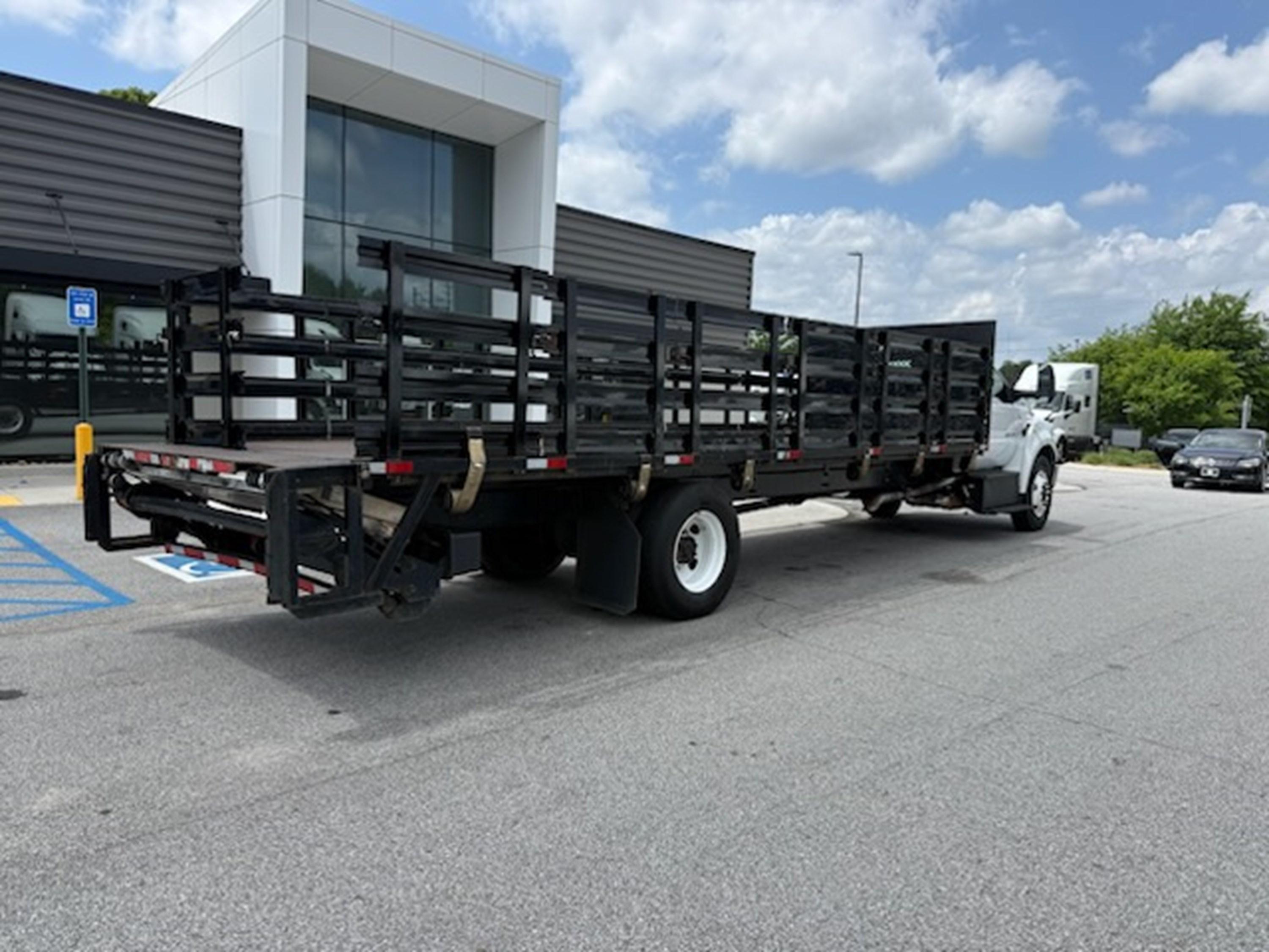 2017 Ford F-750 in GA — photo 3