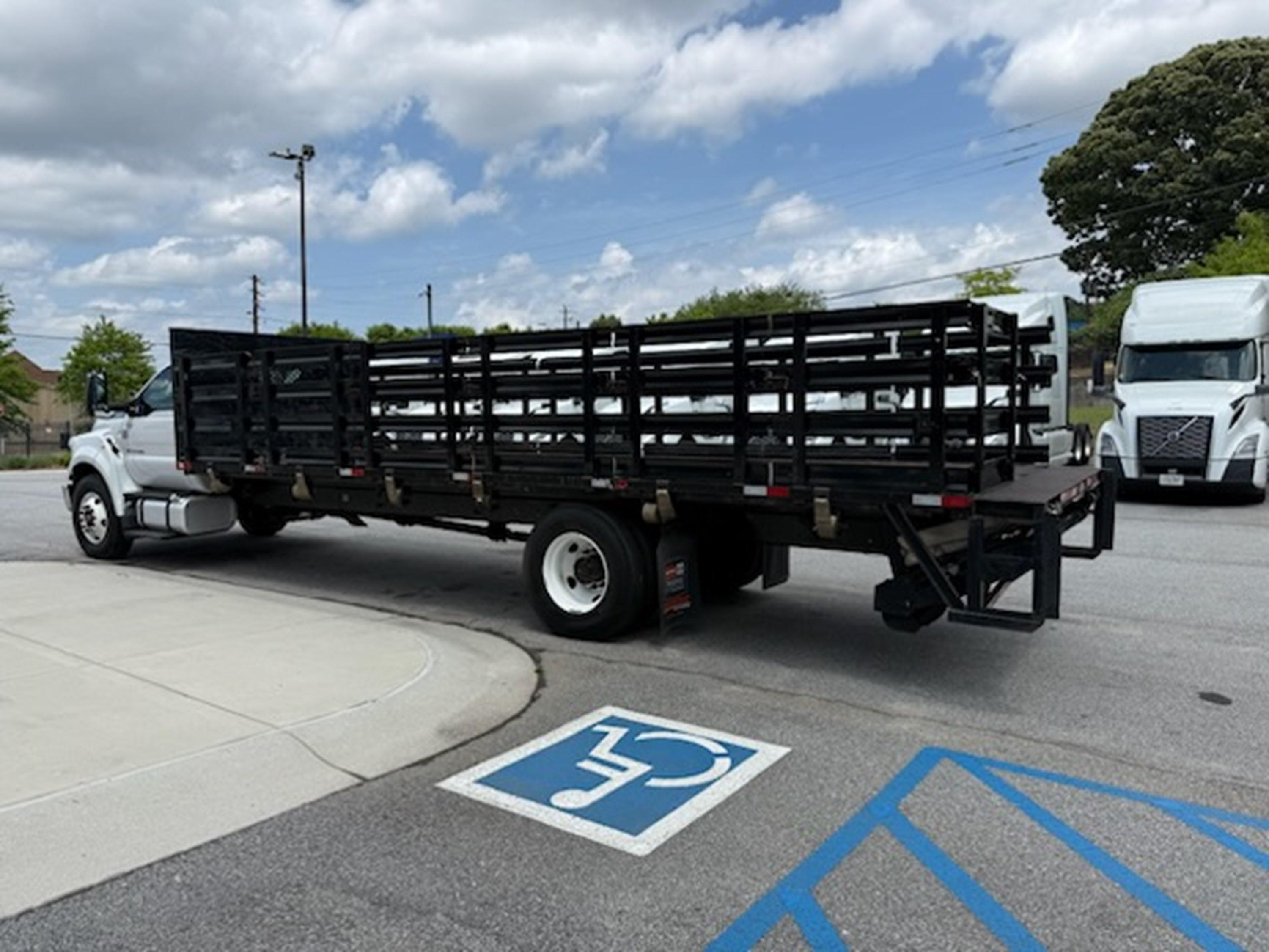 2017 Ford F-750 in GA — photo 5