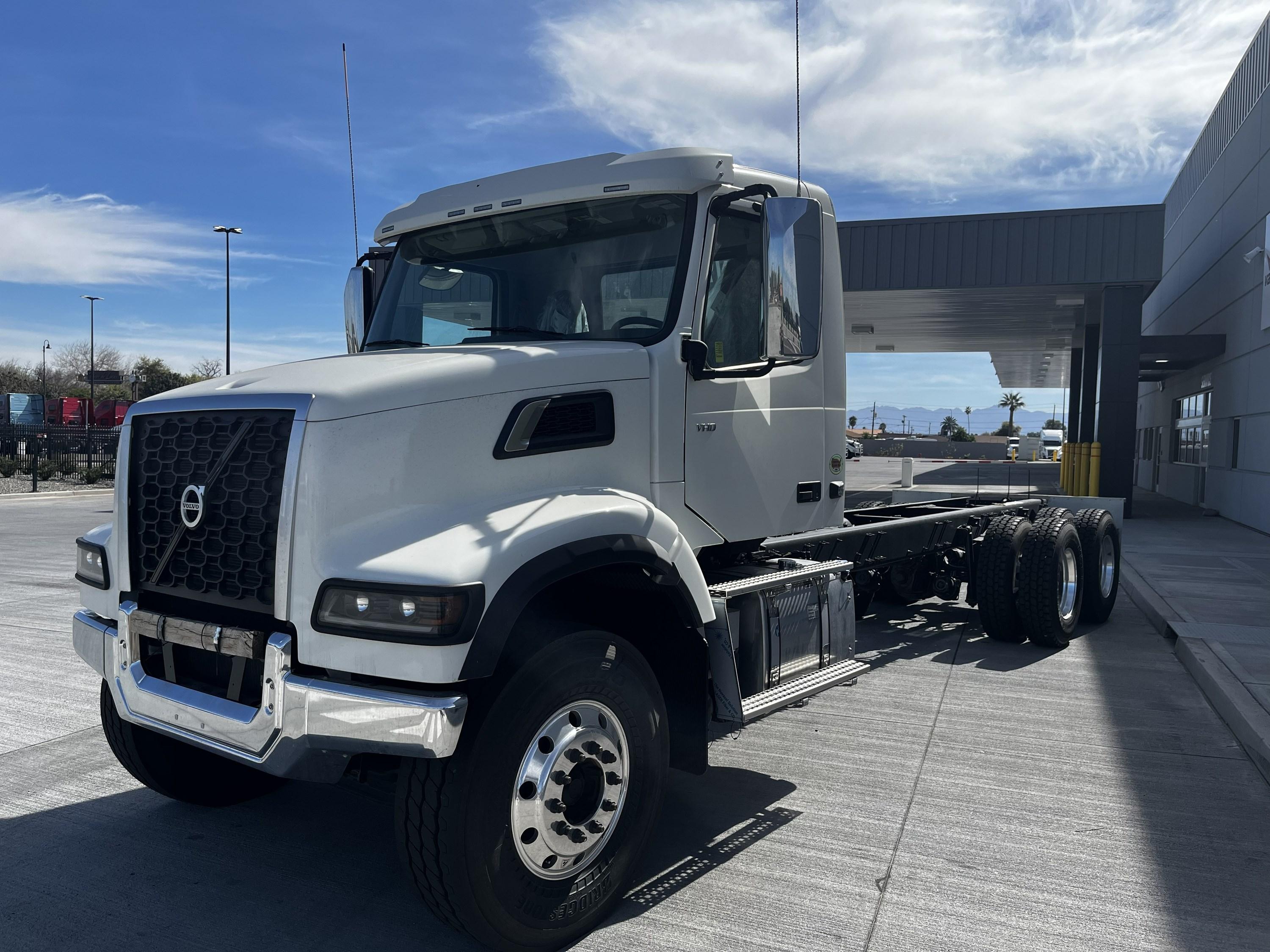 2026 Volvo in PHOENIX, AZ — photo 6