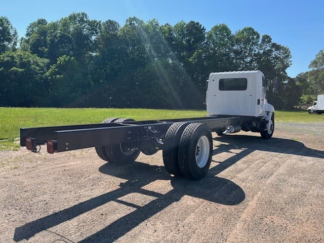 2026 Hino L6 in HICKORY, NC — photo 2