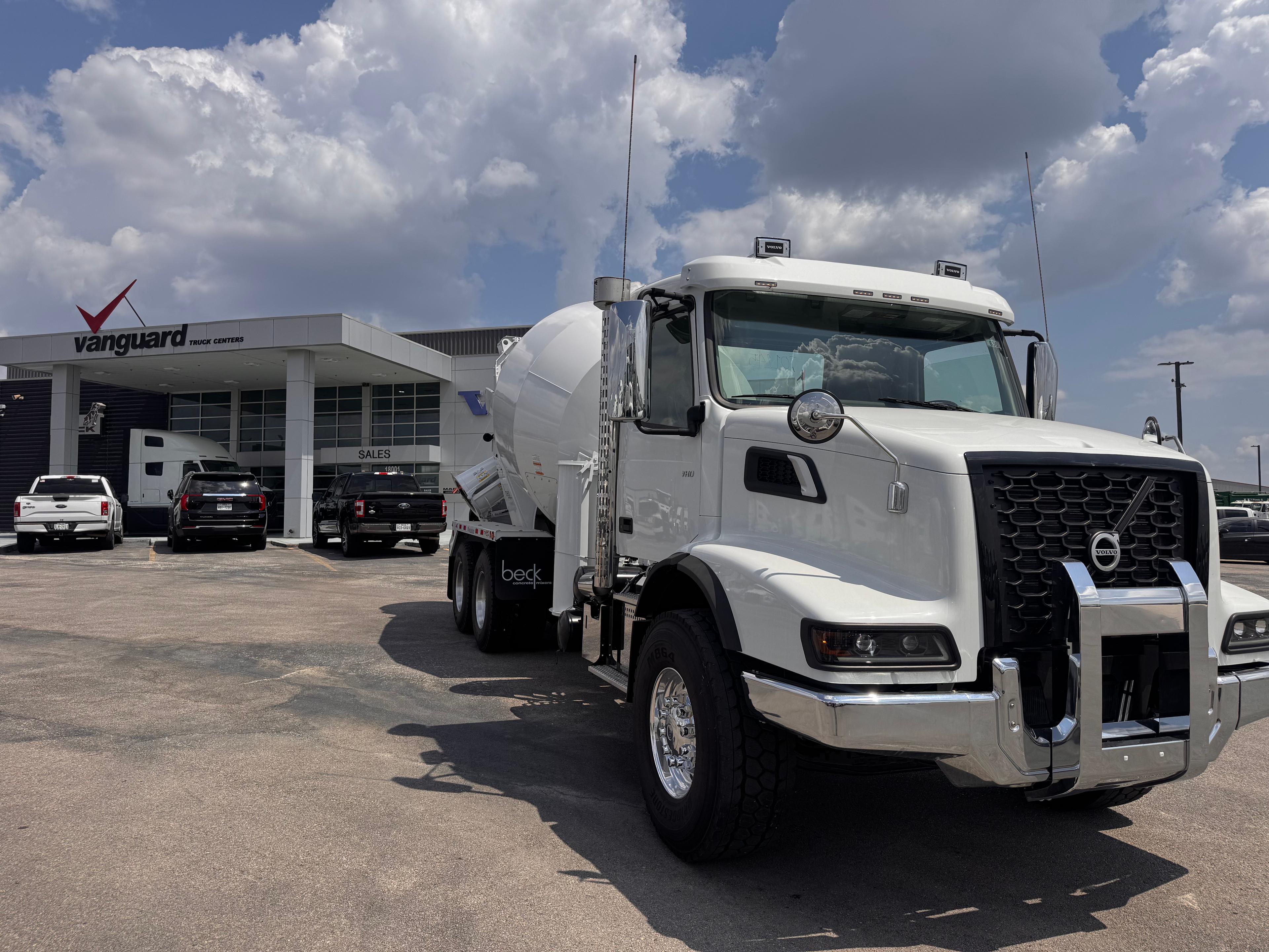 2026 Volvo in AUSTIN, TX — photo 7