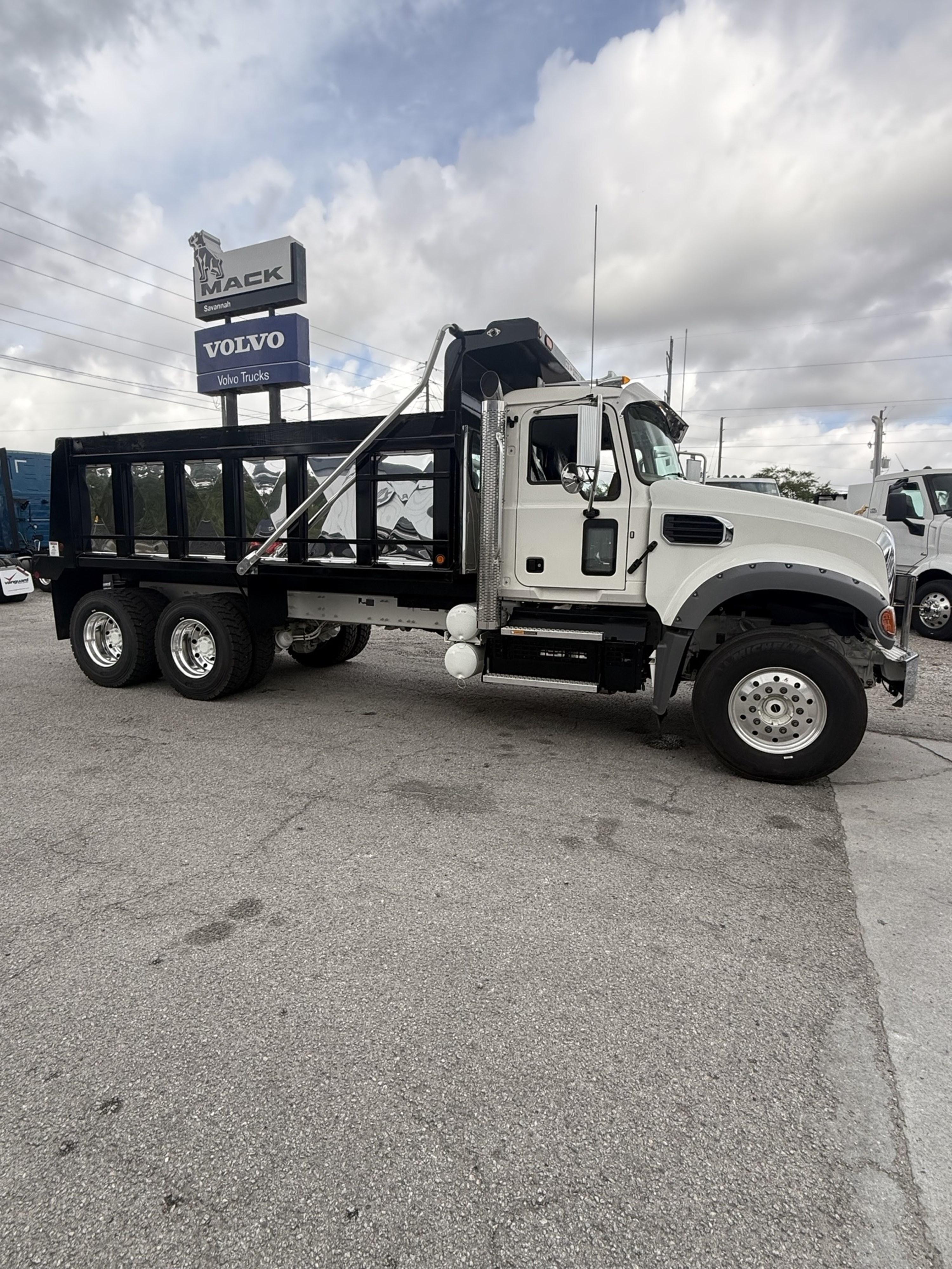 2026 Mack Granite in SAVANNAH, GA — photo 8