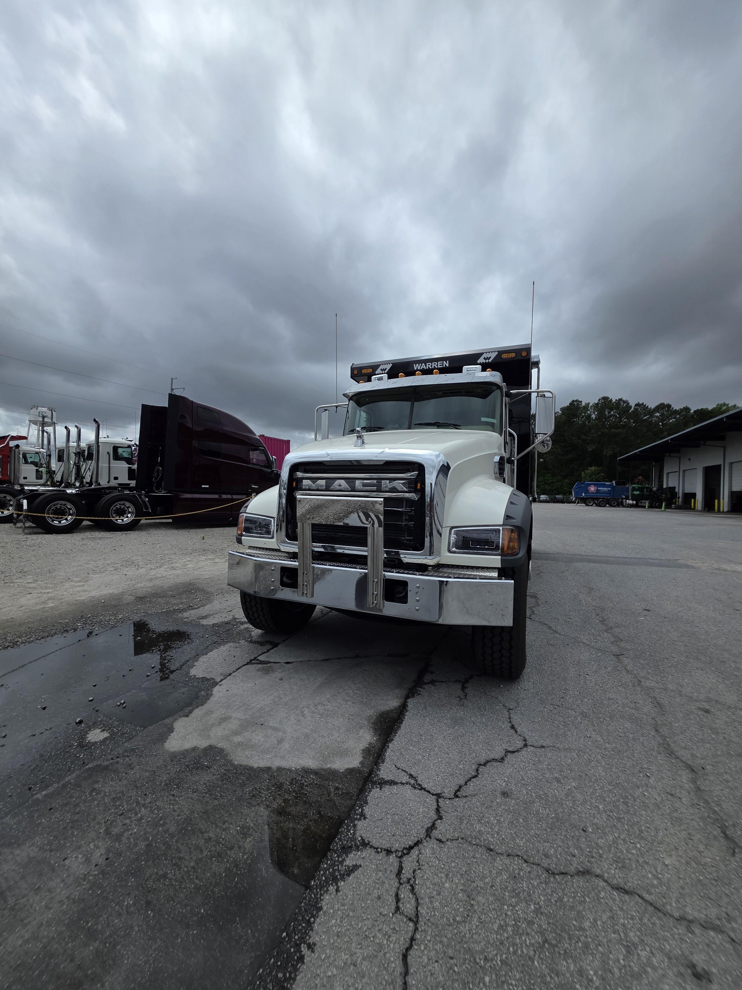 2026 Mack in SAVANNAH, GA — photo 5