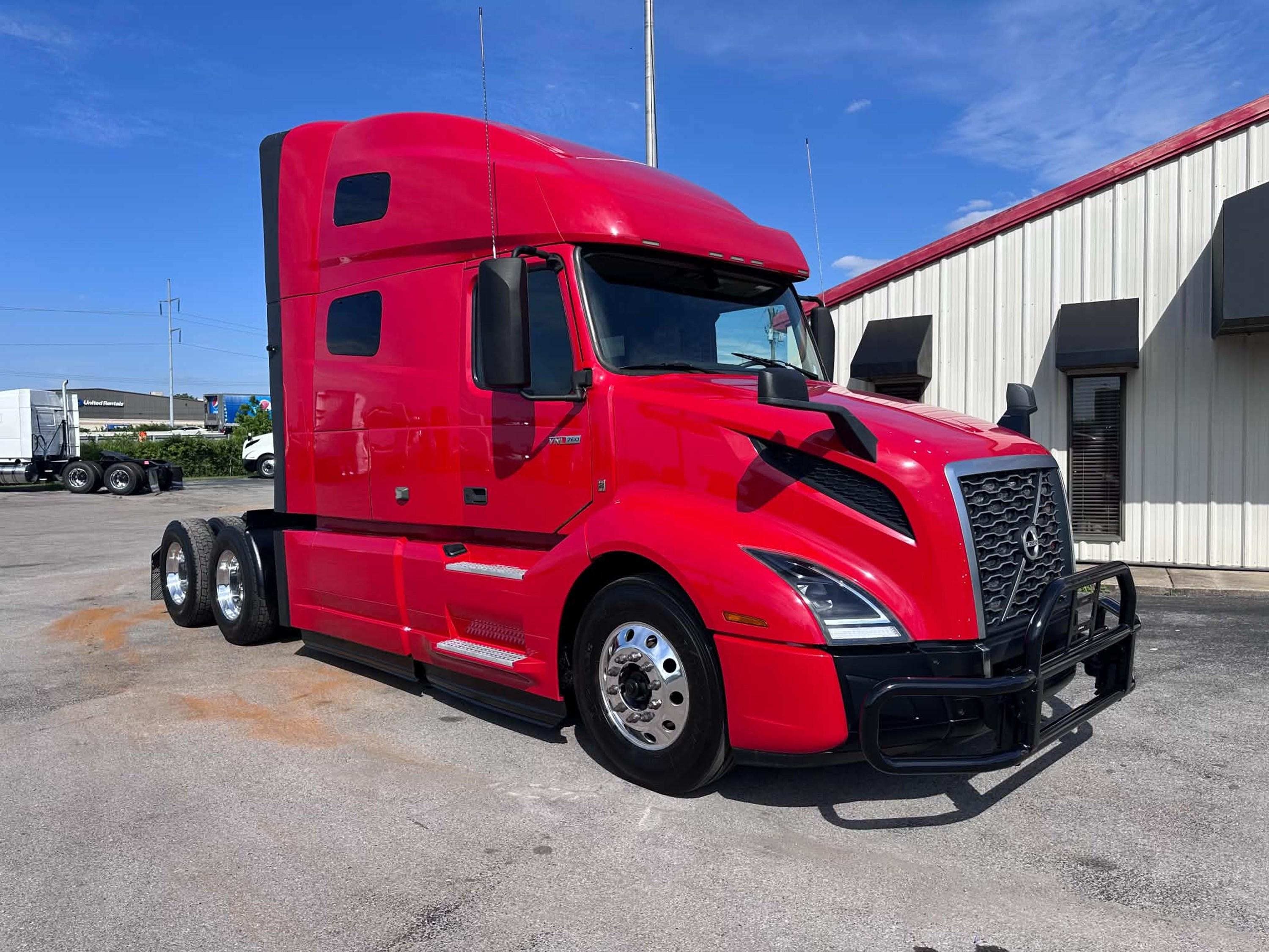 2021 Volvo VNL 760