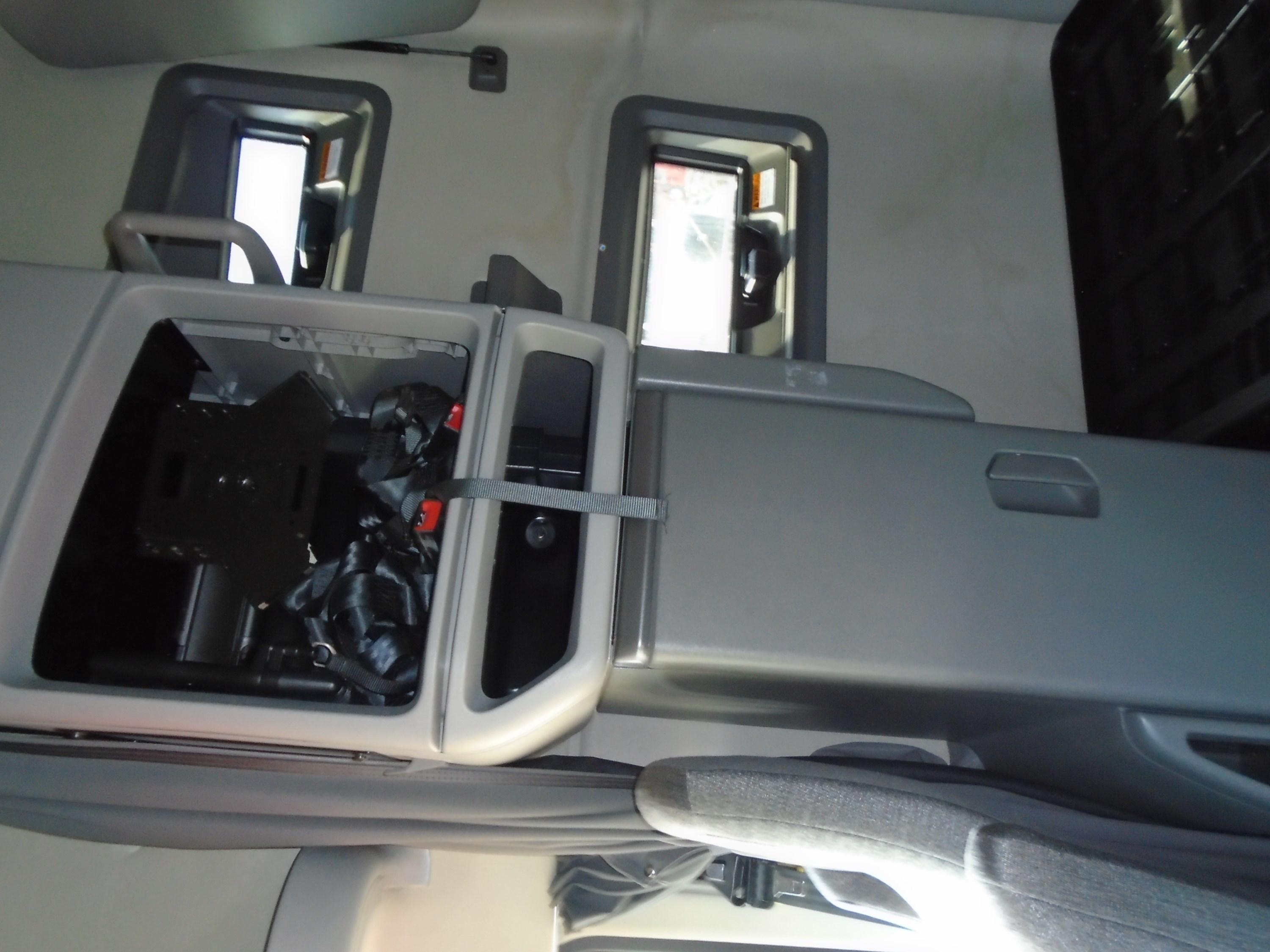 2022 Volvo VNL 760 in CLARKSVILLE, TN — photo 12