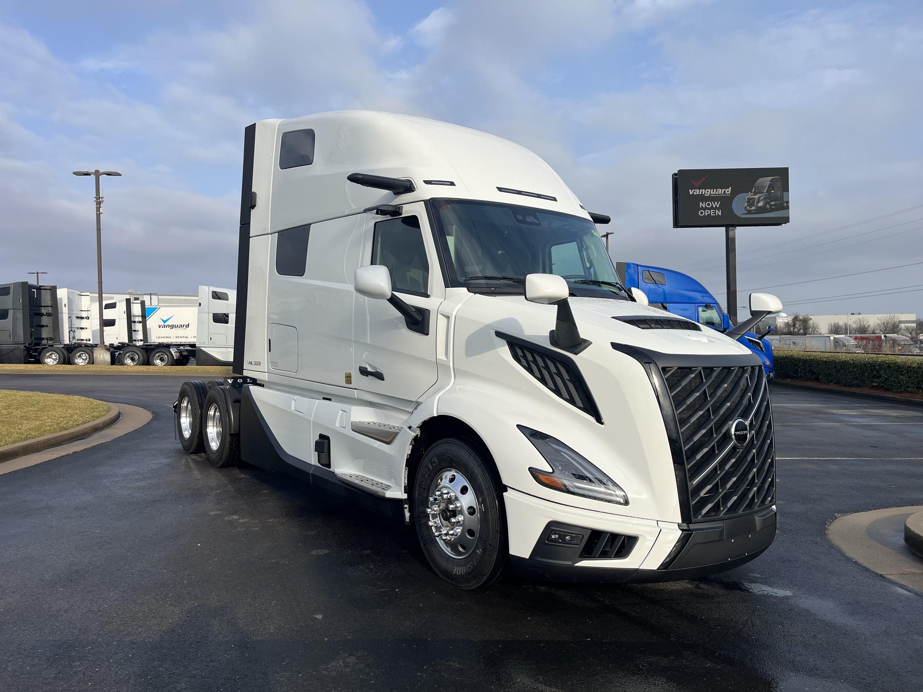 2027 Volvo VNL 860