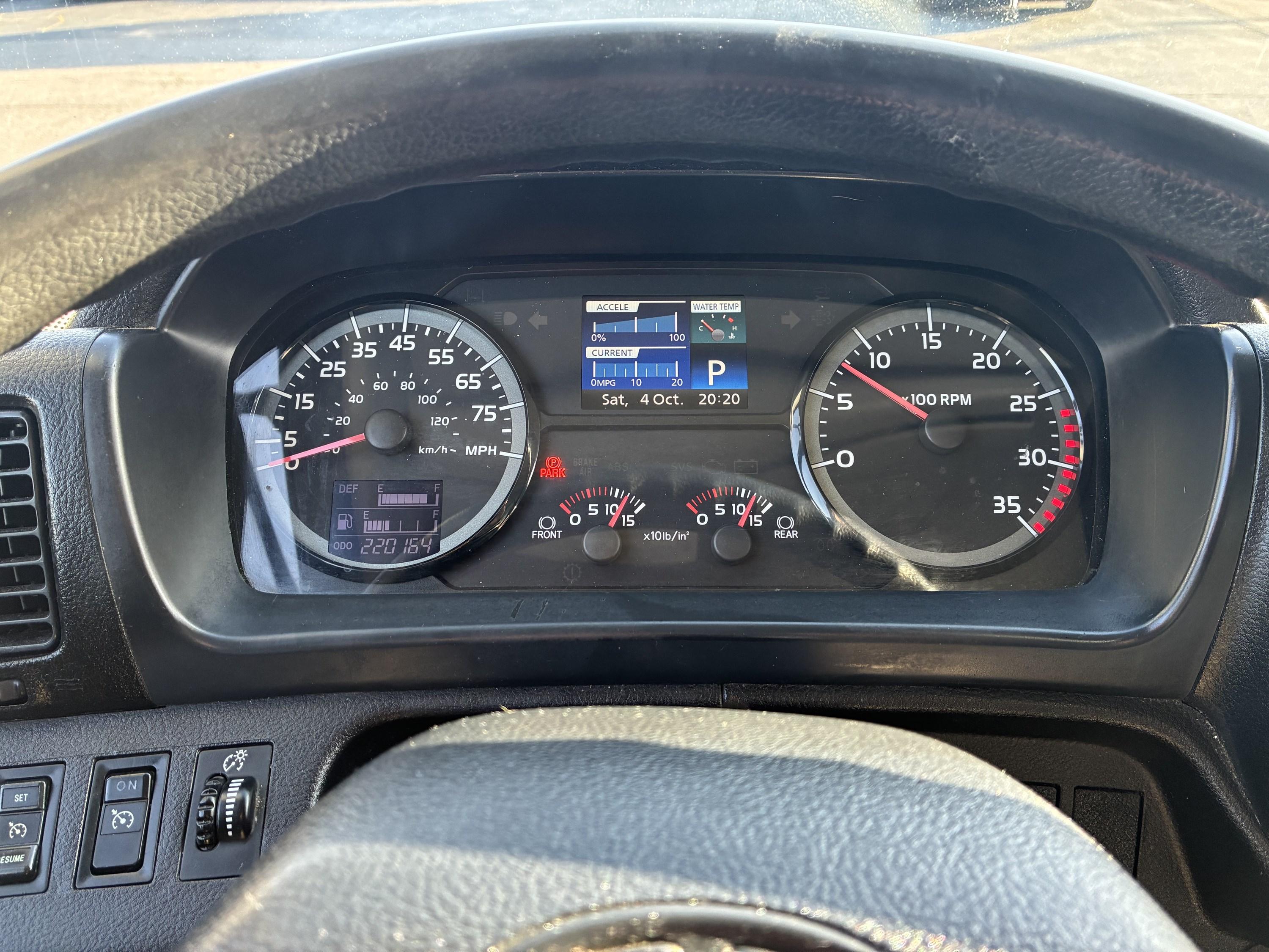 2020 Hino 268 in GREENSBORO, NC — photo 12