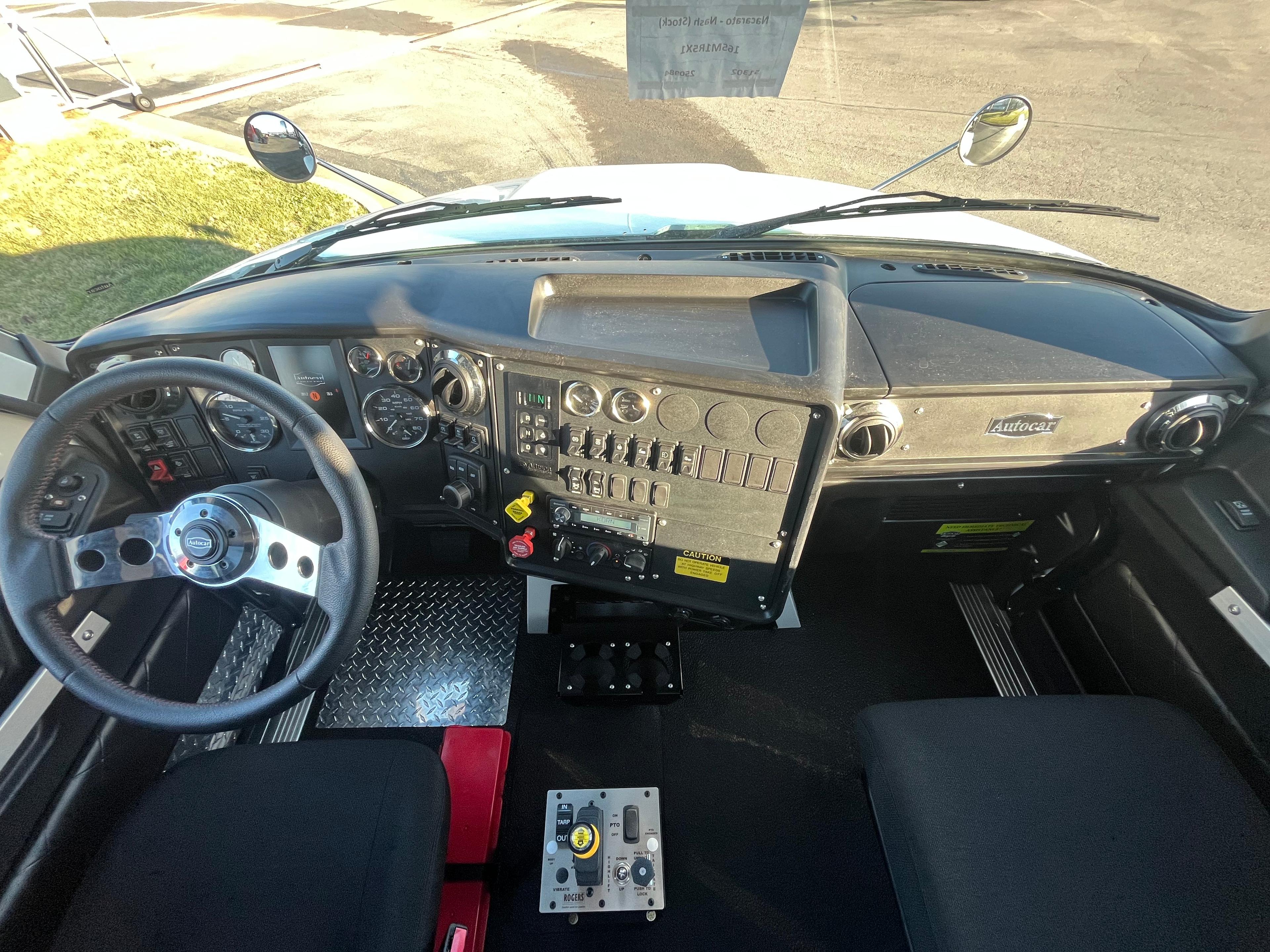 2025 Autocar DC-64 in CLARKSVILLE, TN — photo 14