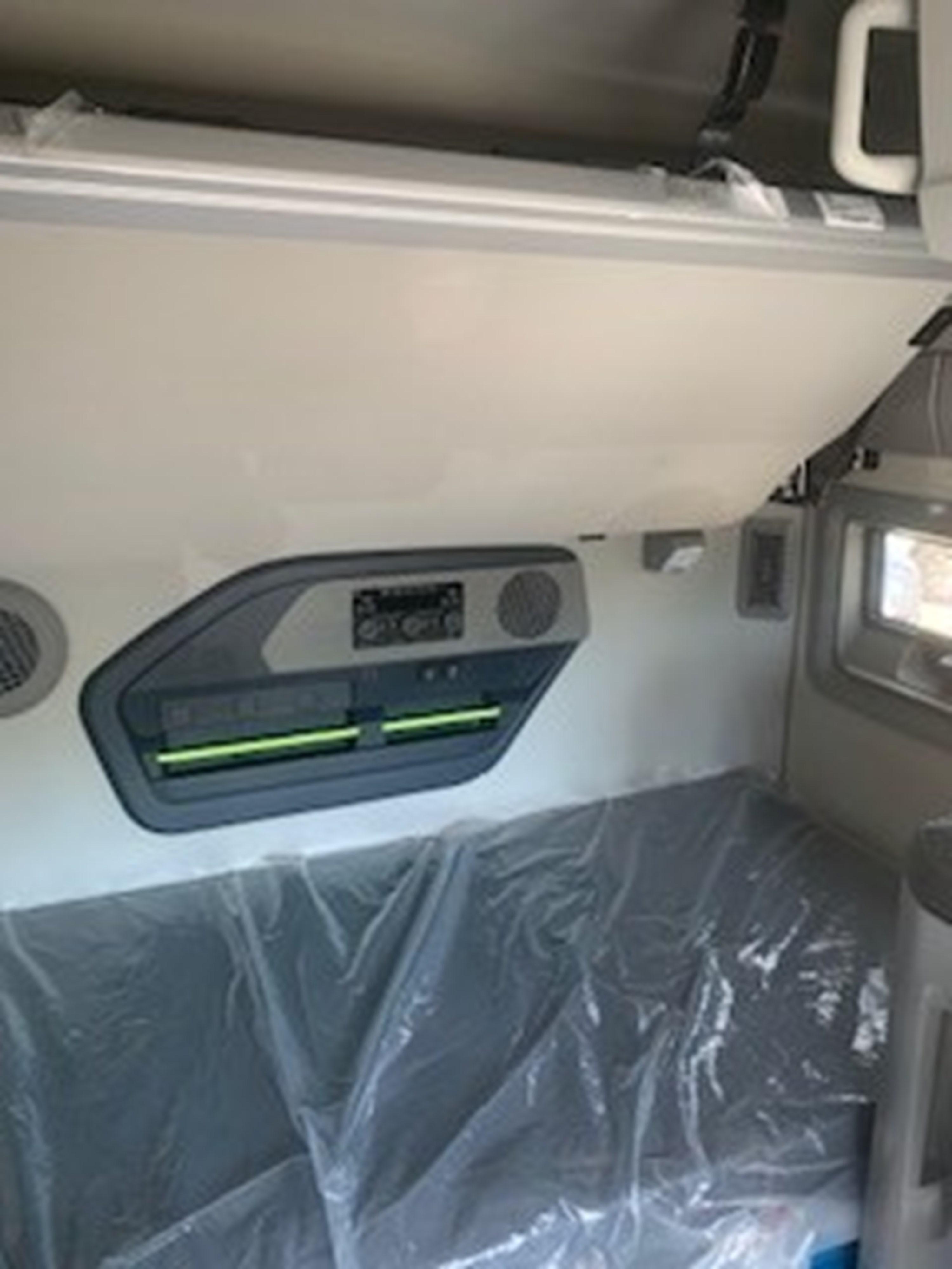2027 Volvo in ADAIRSVILLE, GA — photo 10